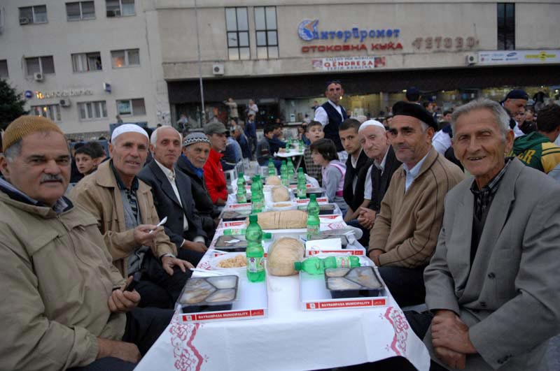Prizren ve Kalkandelen'de Ramazan Programları
