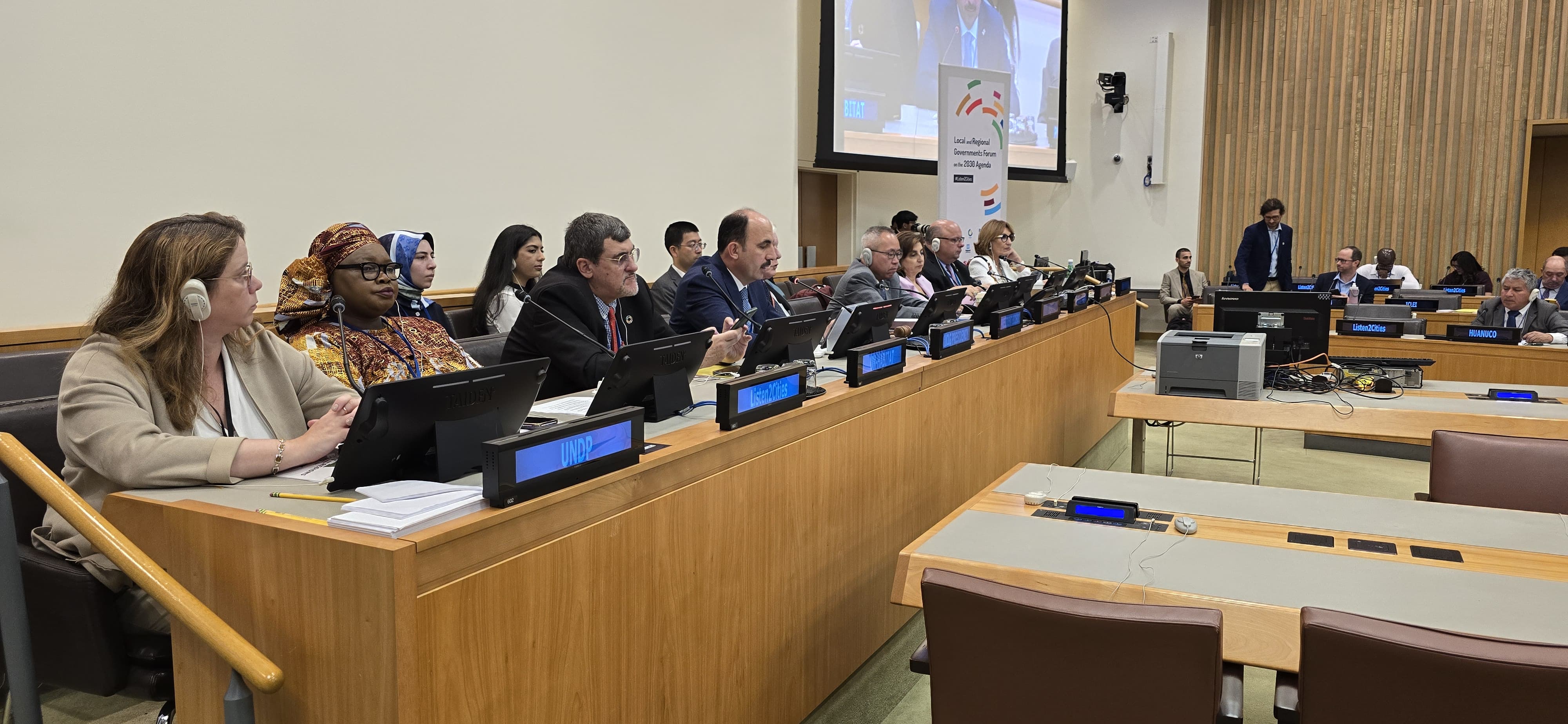 UCLG BAŞKANI ALTAY: “ÇOCUKLARIN KORKUSUZCA SOKAKLARDA OYNAYABİLDİĞİ ŞEHİRLER İNŞA ETMEK İSTİYORSAK GAZZE’NİN SESSİZ ÇIĞLIĞINA KULAK VERMELİYİZ”