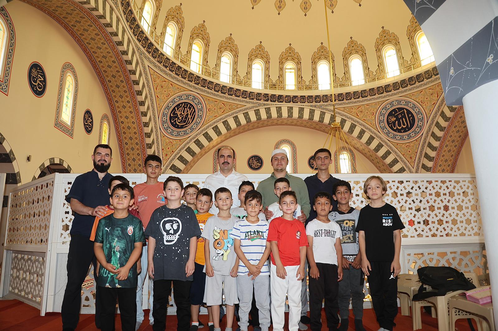 BAŞKAN ALTAY YAZ KUR’AN KURSU ÖĞRENCİLERİYLE BULUŞTU