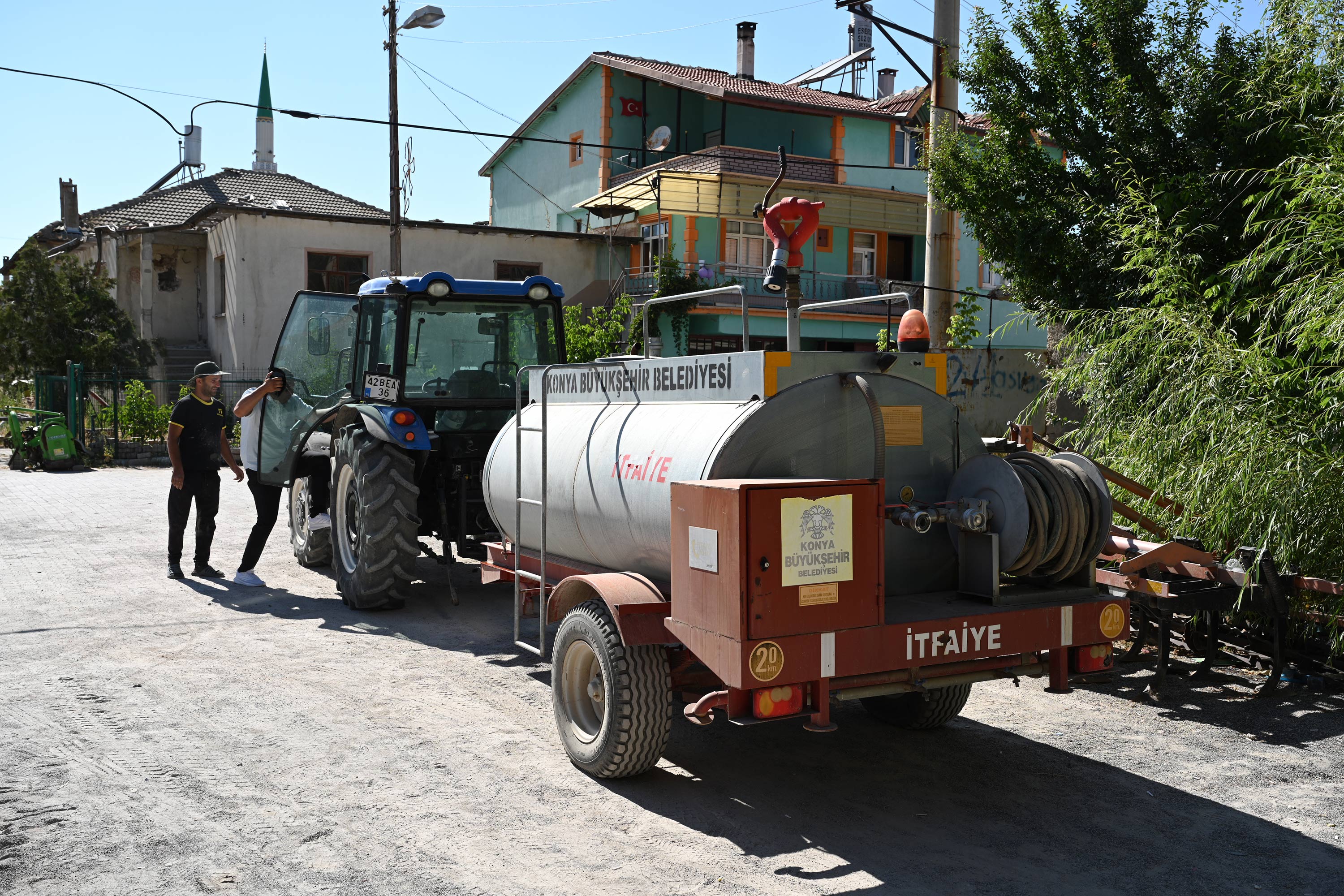 KONYA BÜYÜKŞEHİR’İN GÖNÜLLÜ İTFAİYECİLİK PROJESİ KIRSALDA ETKİN MÜDAHALE SAĞLIYOR