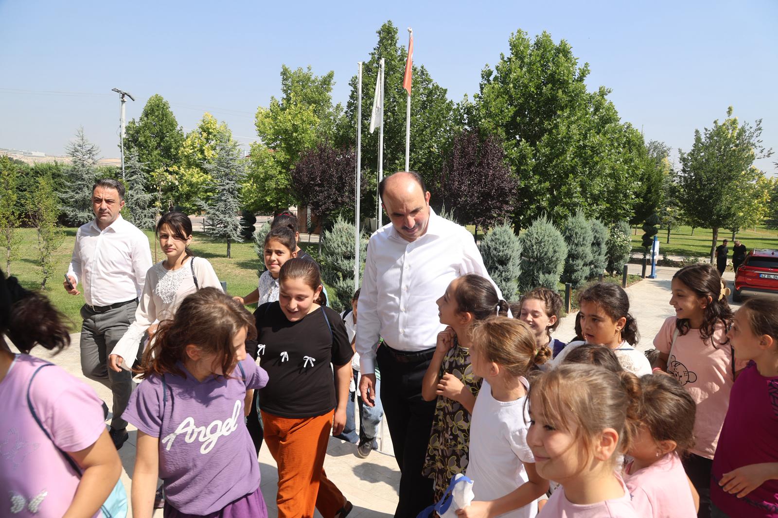 MERKEZE BAĞLI TAŞRA MAHALLELERDE “YÜZME BİLMEYEN KALMASIN” PROJESİ BAŞLADI