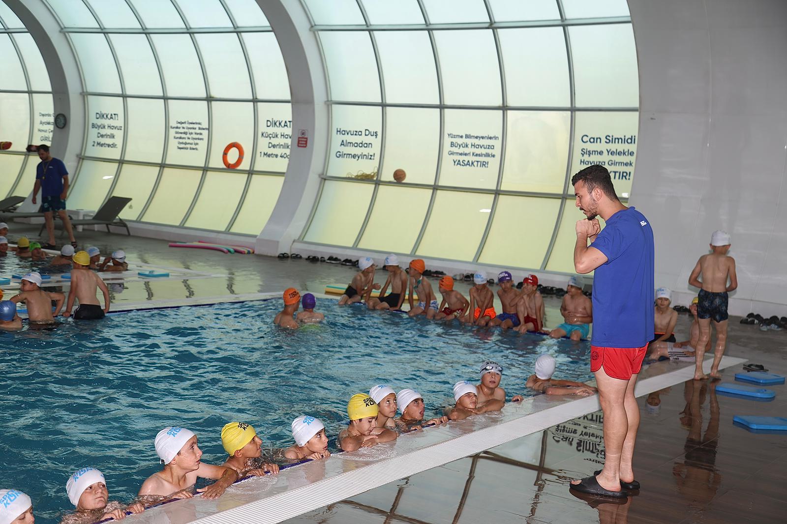 MERKEZE BAĞLI TAŞRA MAHALLELERDE “YÜZME BİLMEYEN KALMASIN” PROJESİ BAŞLADI