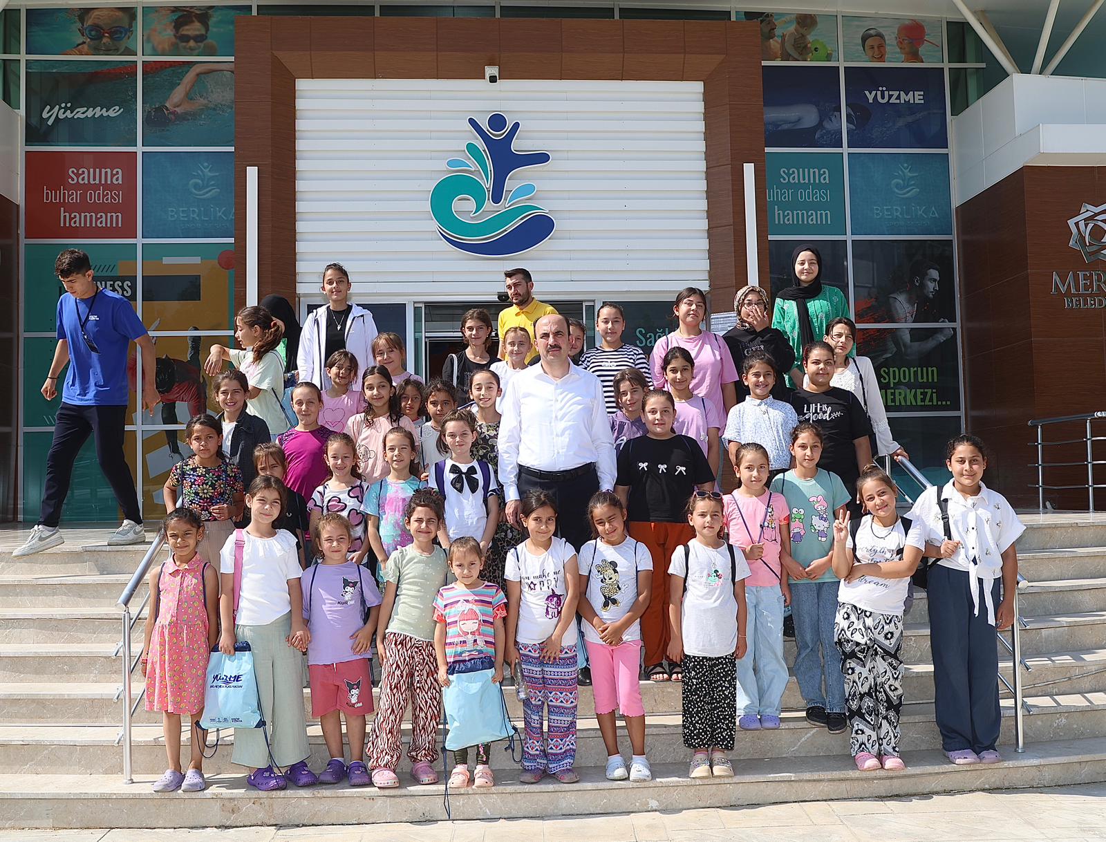 MERKEZE BAĞLI TAŞRA MAHALLELERDE “YÜZME BİLMEYEN KALMASIN” PROJESİ BAŞLADI