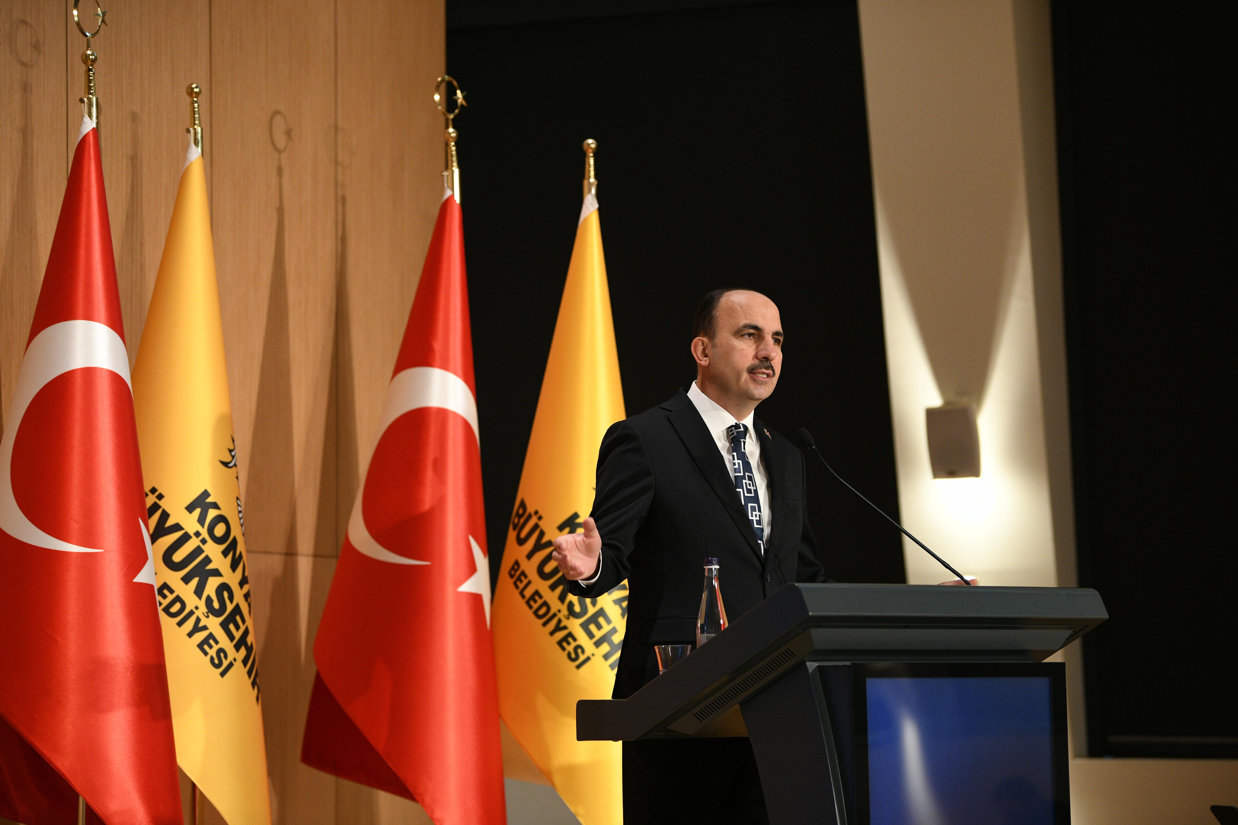 BAŞKAN ALTAY: “ŞEHRİMİZ KUZEYDEN GÜNEYE, DOĞUDAN BATIYA RAYLI SİSTEMLERLE DONATILACAK”