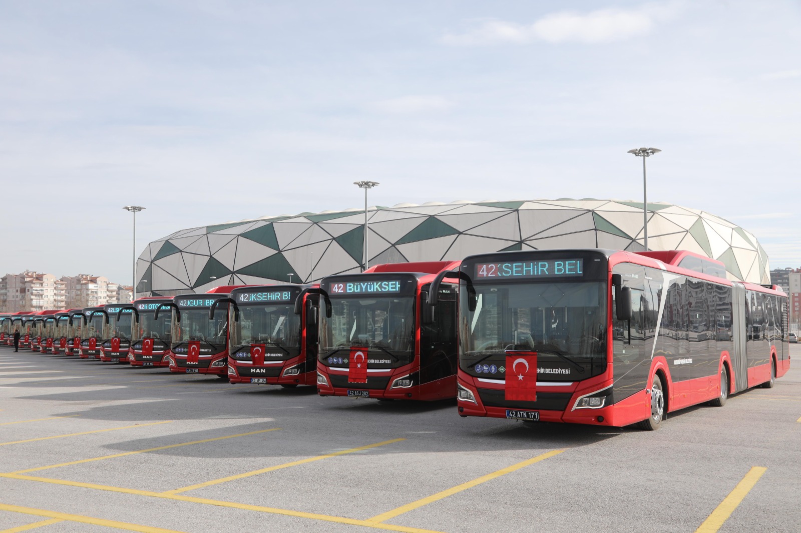 KONYA BÜYÜKŞEHİR, BOSNA HERSEK OTOBÜS HAREKET MERKEZİ’Nİ HİZMETE ALIYOR