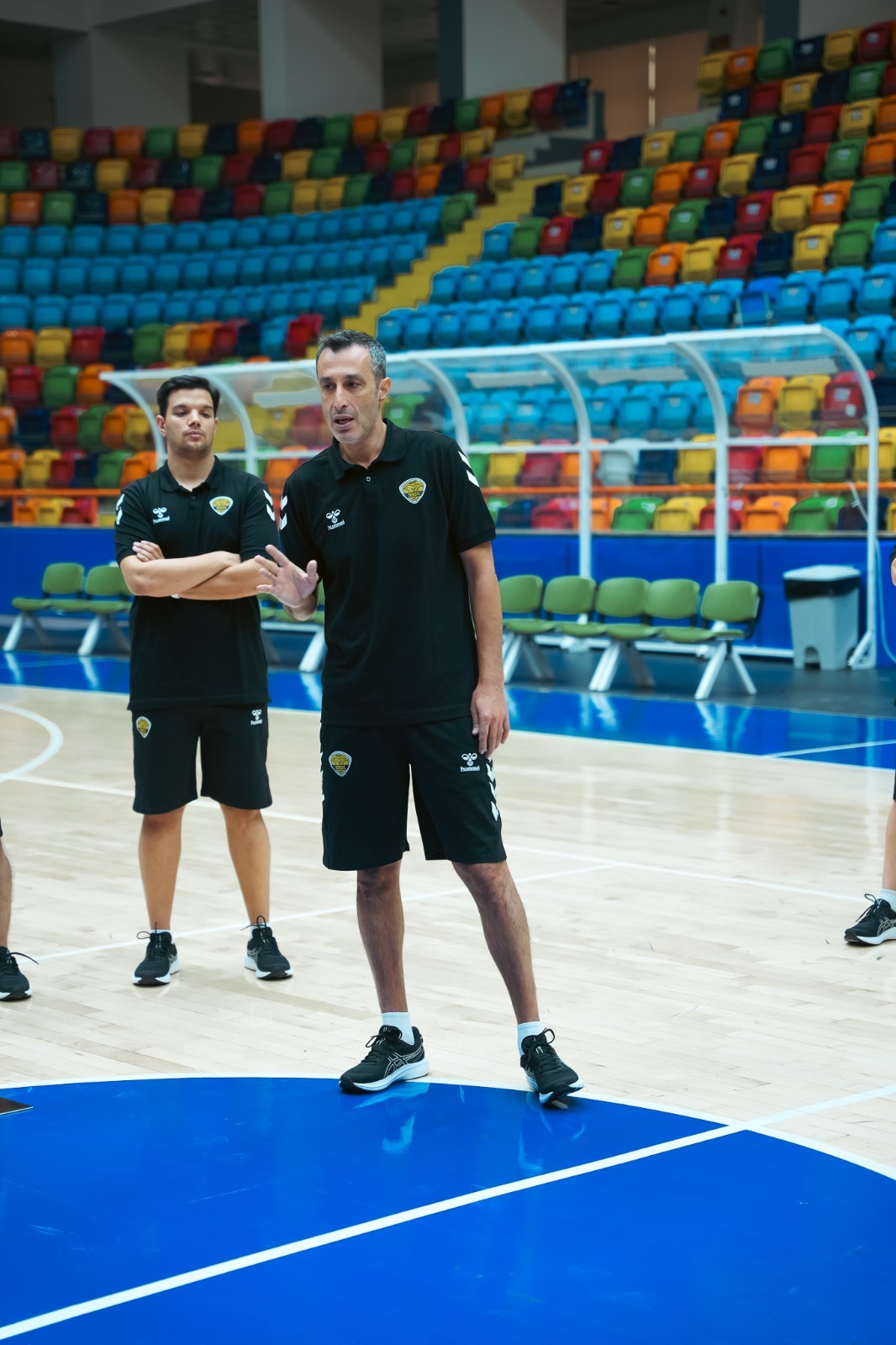 BÜYÜKŞEHİR BELEDİYESPOR BASKETBOL TAKIMI YENİ SEZONA HAZIRLANIYOR