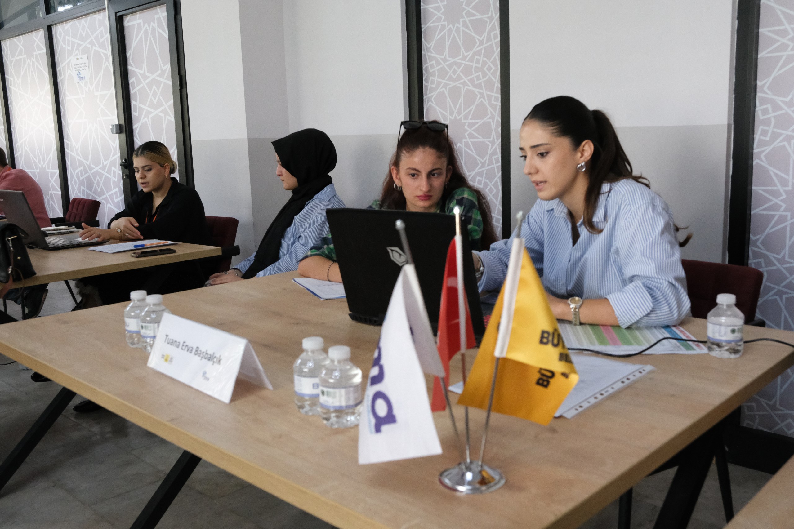 BÜYÜKŞEHİR’İN SAĞLADIĞI TERCİH DANIŞMANLIĞI HİZMETİ 1430 ÜNİVERSİTE ADAYININ KATILIMIYLA TAMAMLANDI