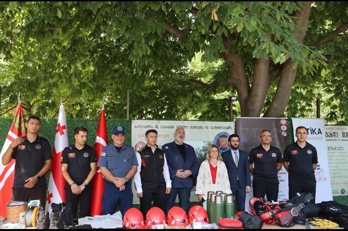 KONYA İTFAİYESİ, TİKA İŞ BİRLİĞİYLE GÜRCİSTAN’DA “DOĞADA ARAMA KURTARMA EĞİTİMİ” DÜZENLEDİ
