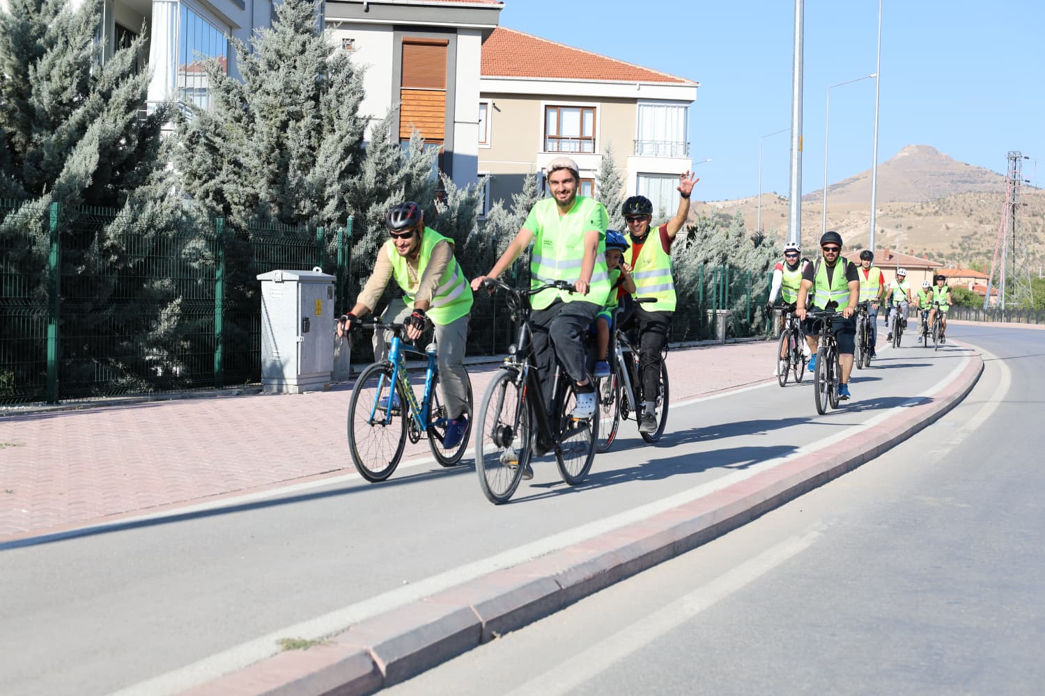 KONYA BÜYÜKŞEHİR BİSİKLET TUTKUNLARI İÇİN TARİH VE DOĞA TURLARI DÜZENLİYOR