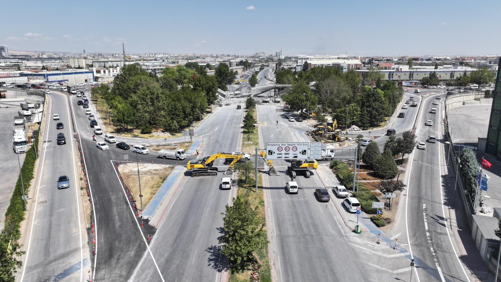 MARANGOZLAR KÖPRÜLÜ KAVŞAĞI’NDA YENİLEME ÇALIŞMALARI BAŞLADI