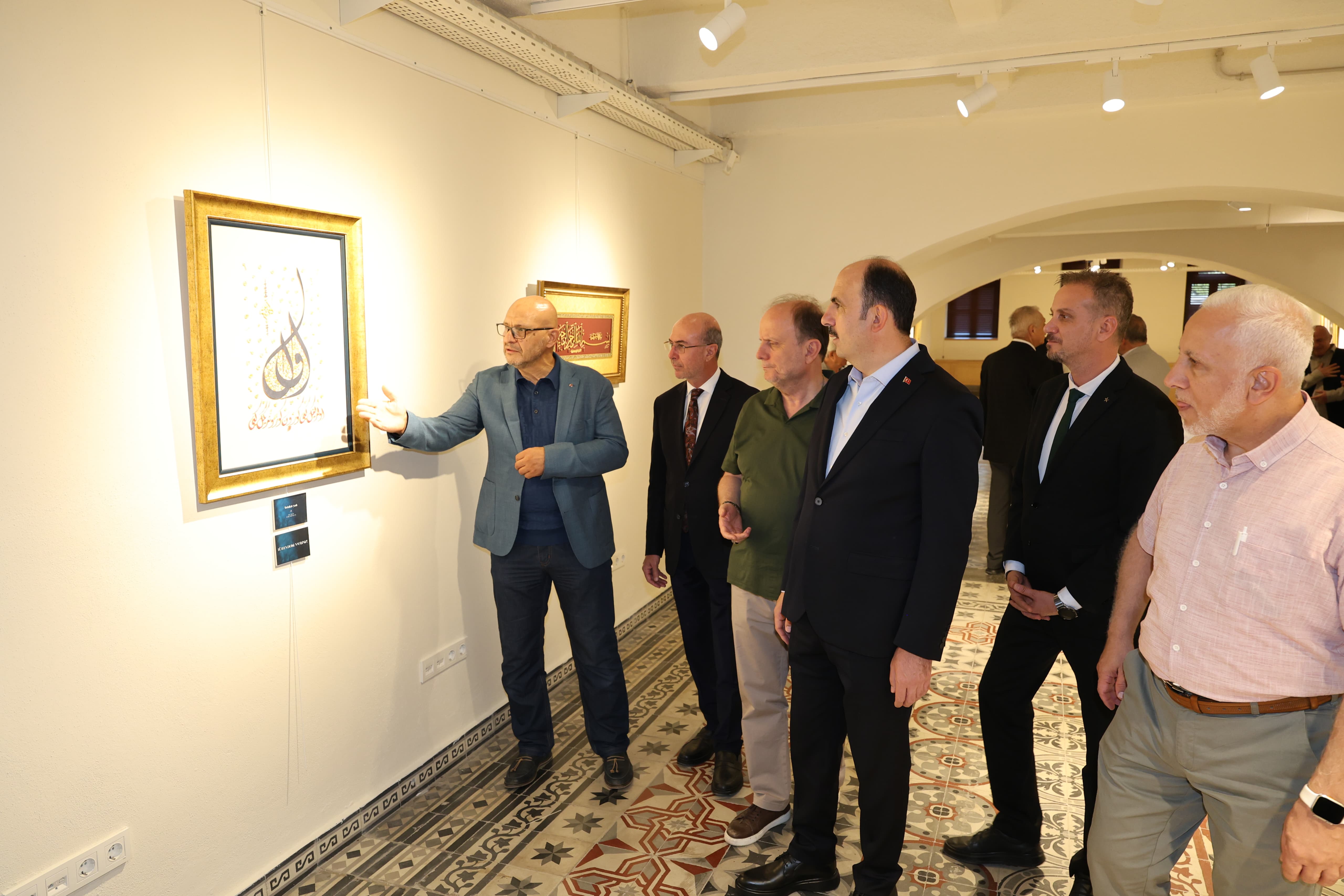 KONYA BÜYÜKŞEHİR’İN “NARİNDEN NAZENİNE; SANATIN ZARAFETİ” SERGİSİ SANATSEVERLERİ BEKLİYOR
