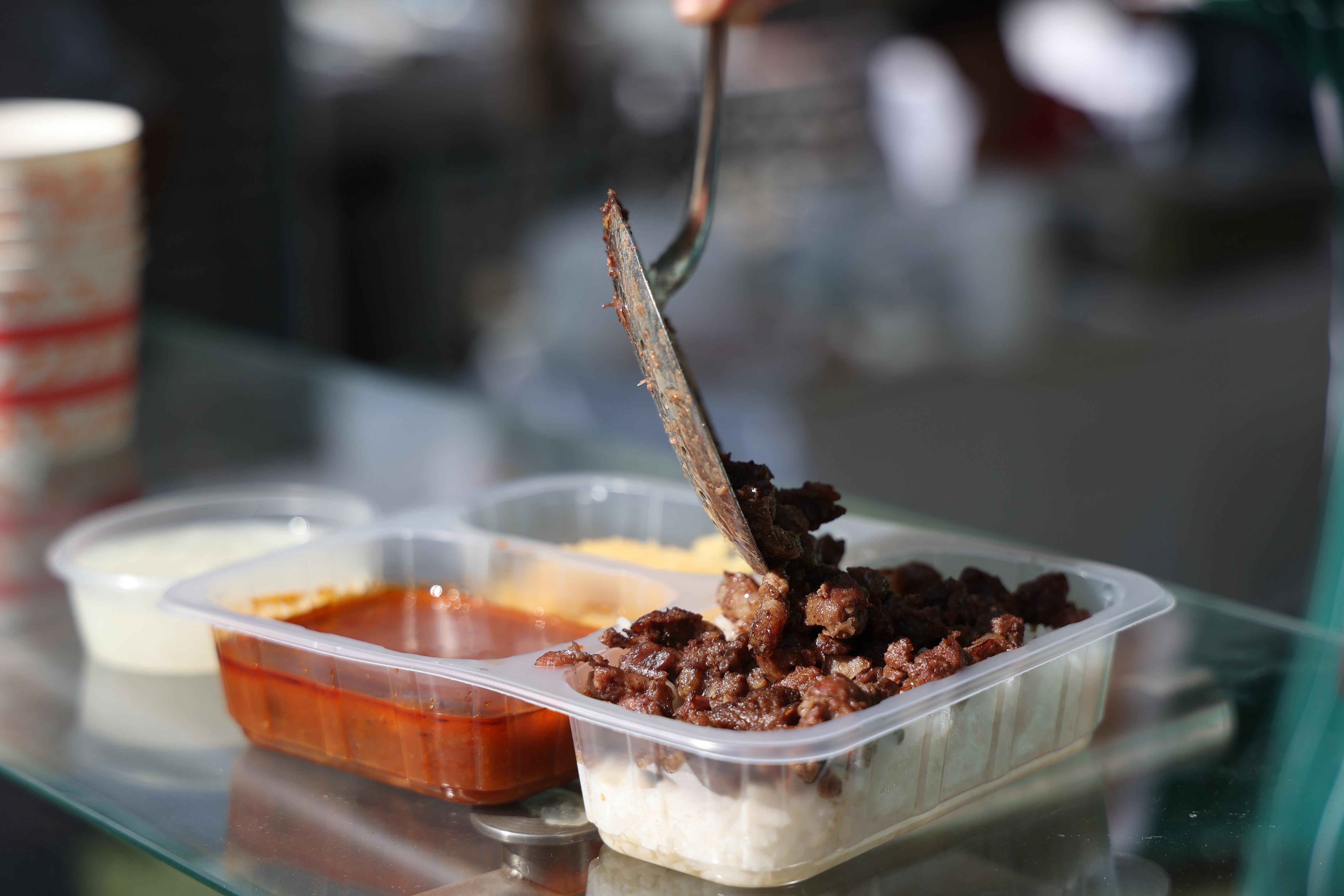 BAŞKAN ALTAY TÜM LEZZET TUTKUNLARINI PAZAR AKŞAMINA KADAR DEVAM EDECEK GASTROFEST’E DAVET ETTİ