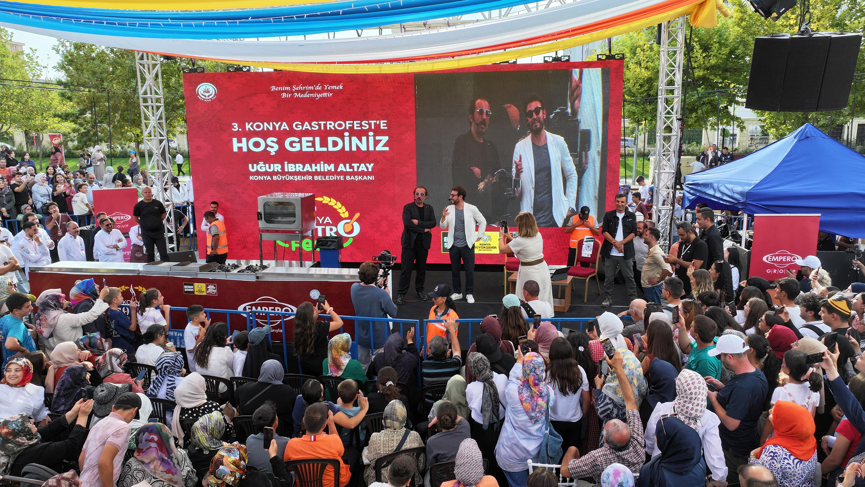 BAŞKAN ALTAY GASTROFEST’E KATILAN YÜZ BİNLERCE MİSAFİRE, ŞEFLERE VE ESNAFA TEŞEKKÜR ETTİ