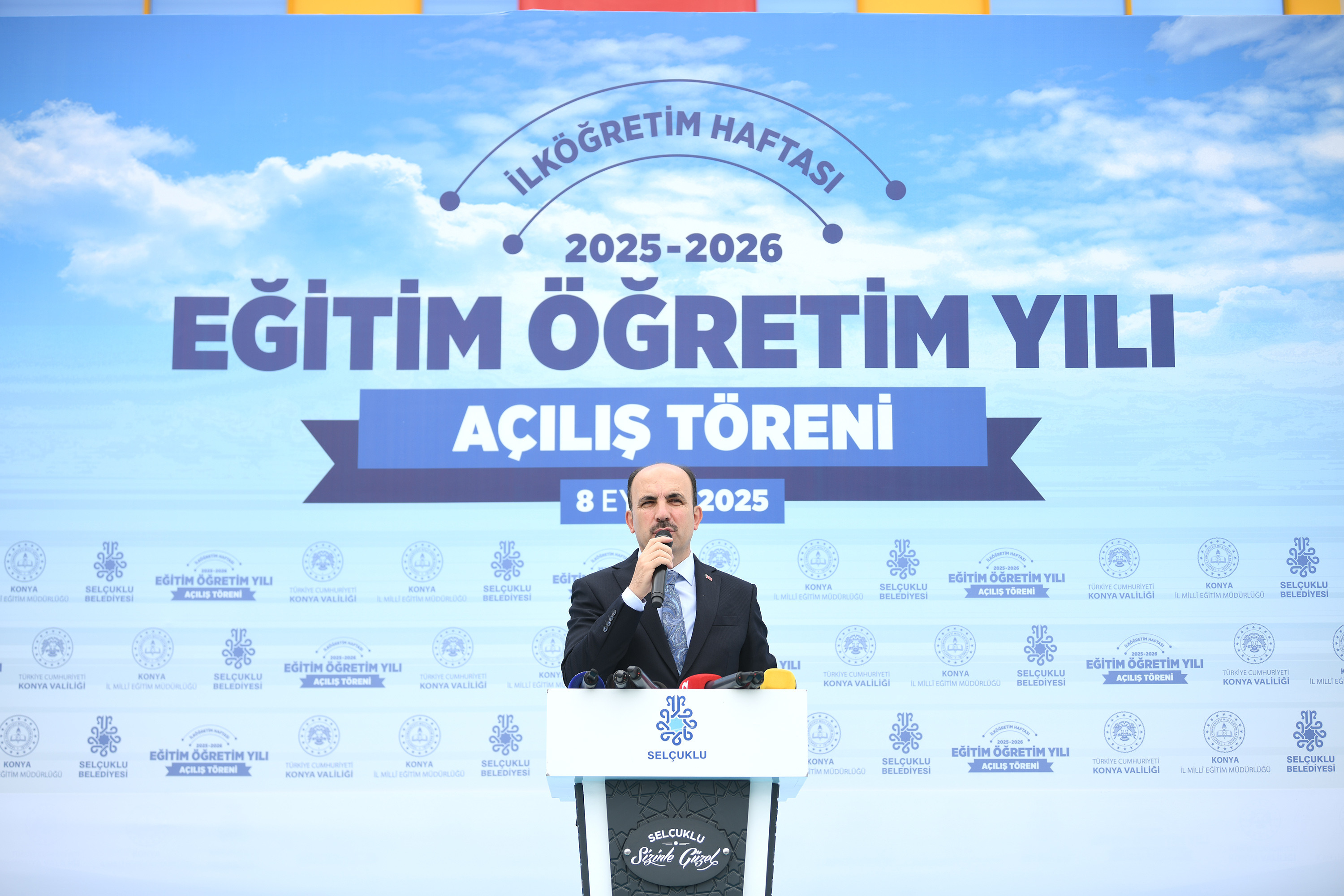 BAŞKAN ALTAY YENİ EĞİTİM YILININ HAYIRLI OLMASINI DİLEDİ