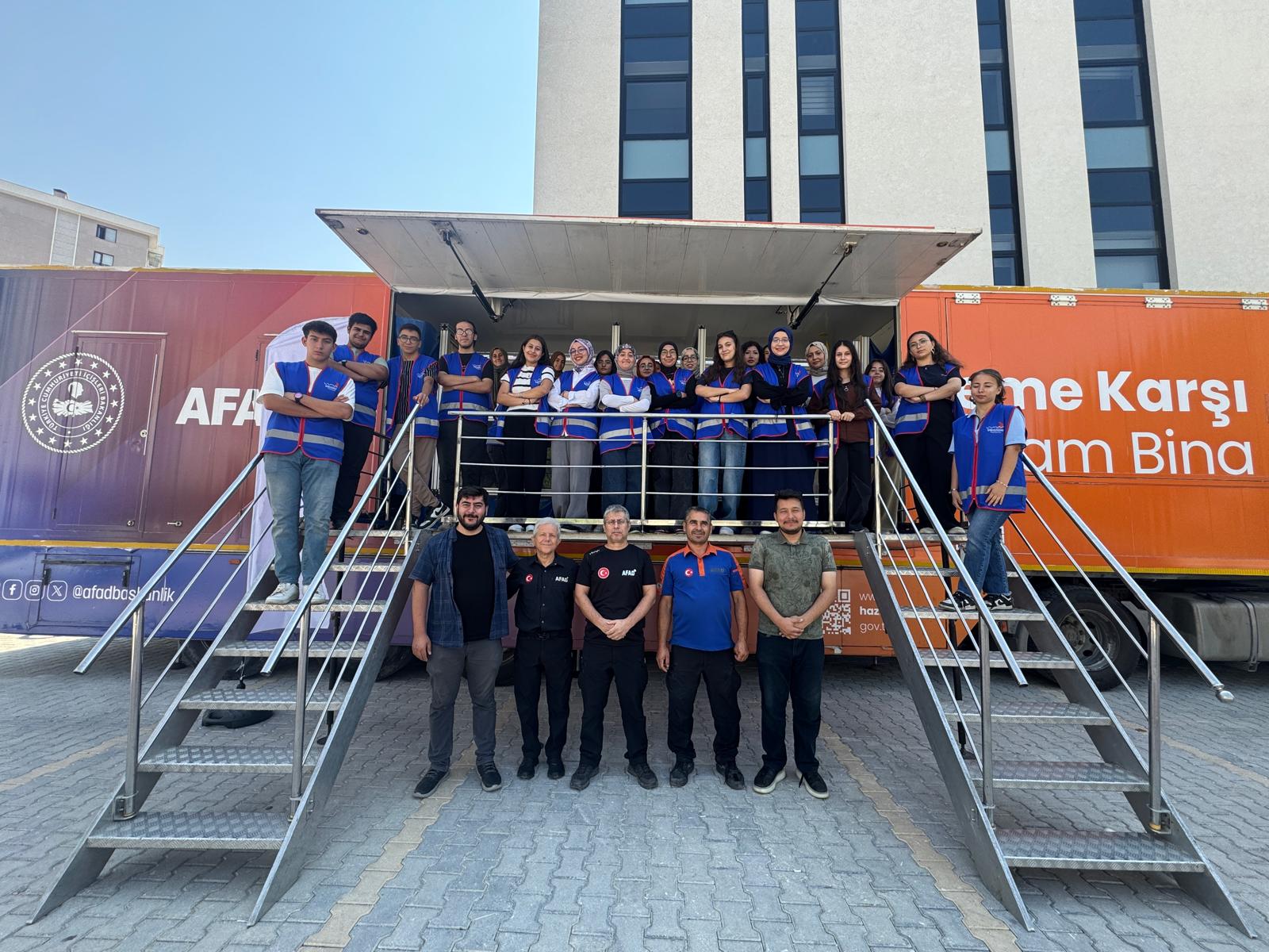 LİSE MEDENİYET AKADEMİLERİ’NDE GÜZ DÖNEMİ COŞKUSU BAŞLADI