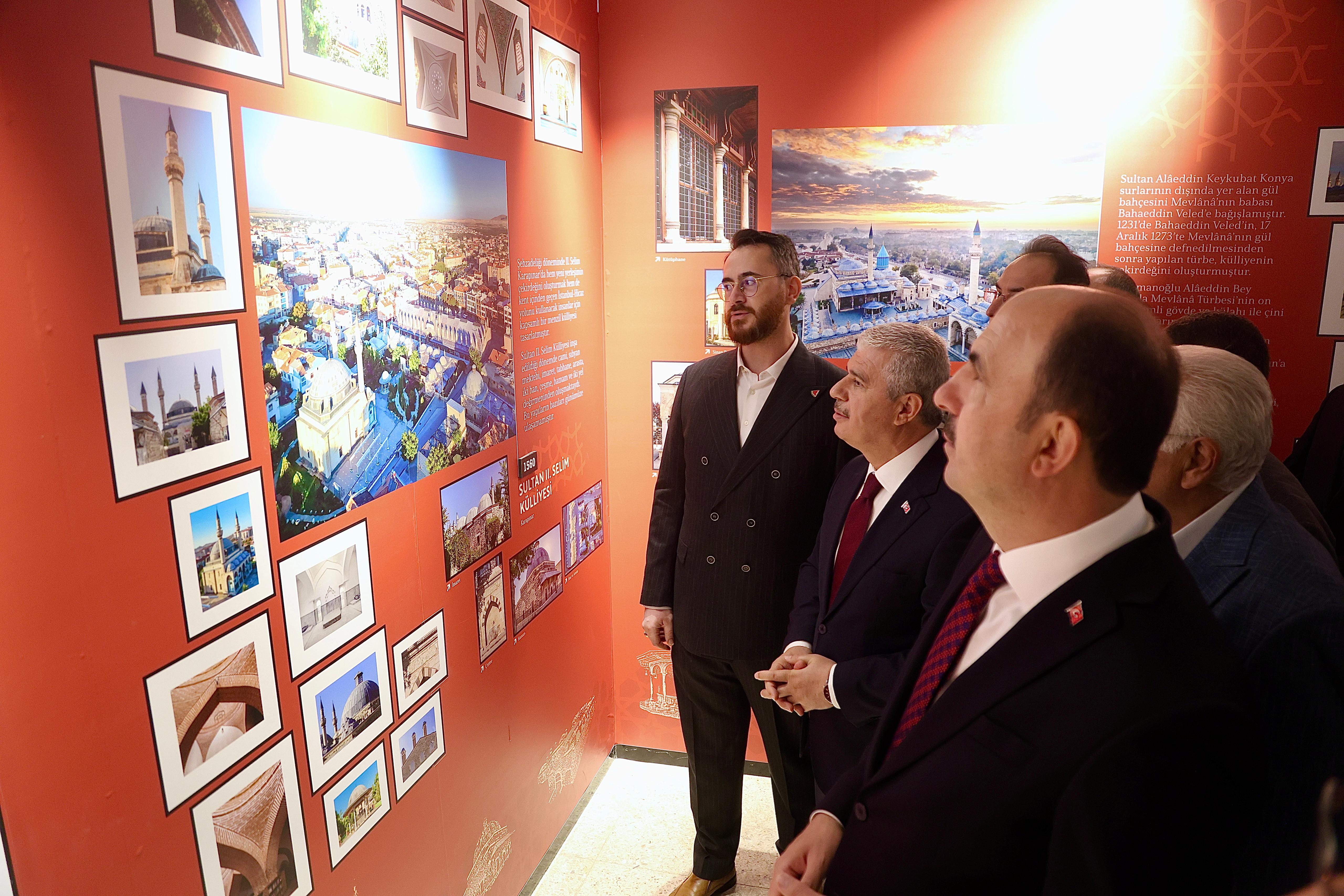 KONYA’NIN BİN YILLIK VAKIF KÜLTÜRÜNÜ ANLATAN SERGİ AÇILDI