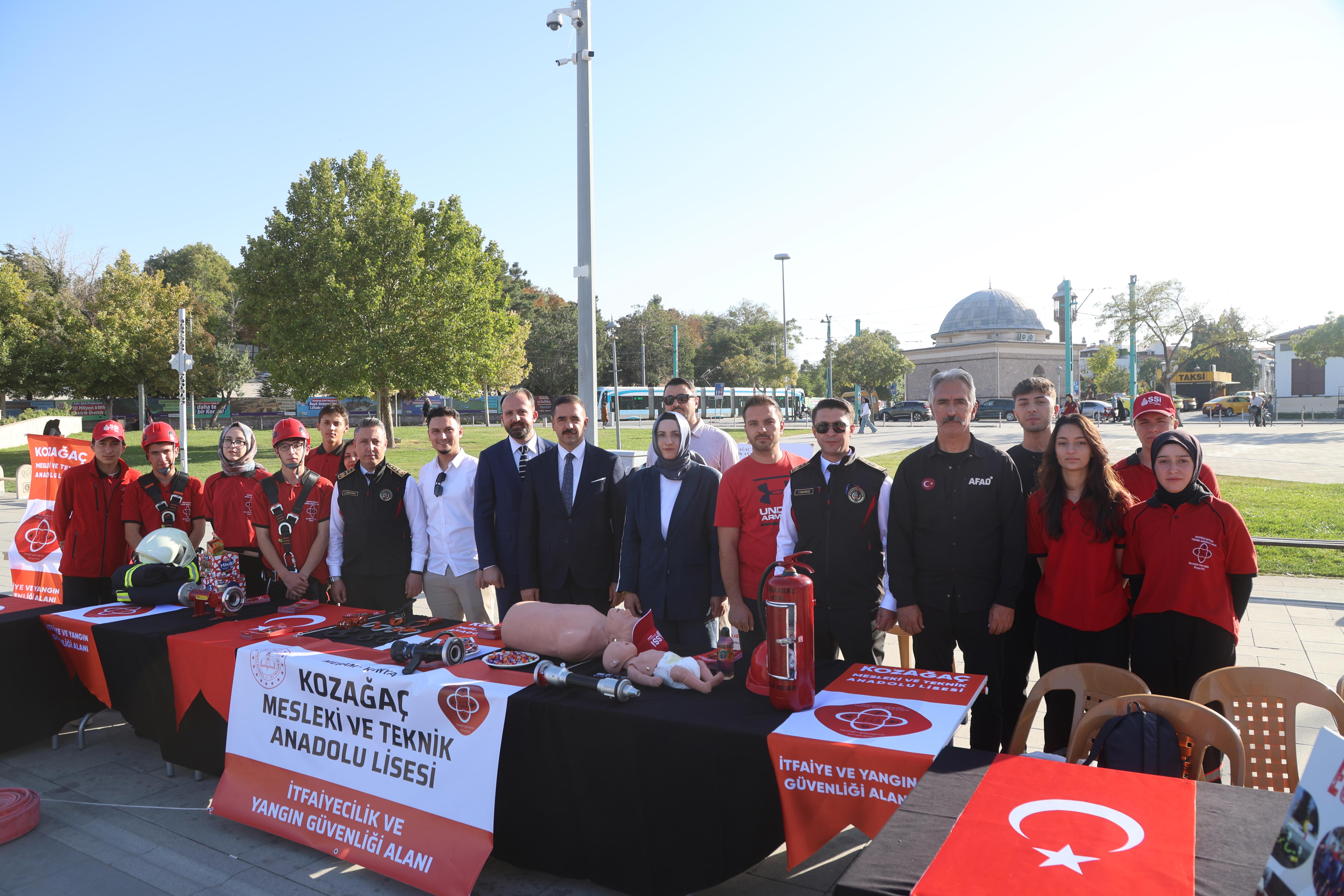 KONYA BÜYÜKŞEHİR’DEN İTFAİYE HAFTASI’NDA “FARKINDALIK” ETKİNLİĞİ