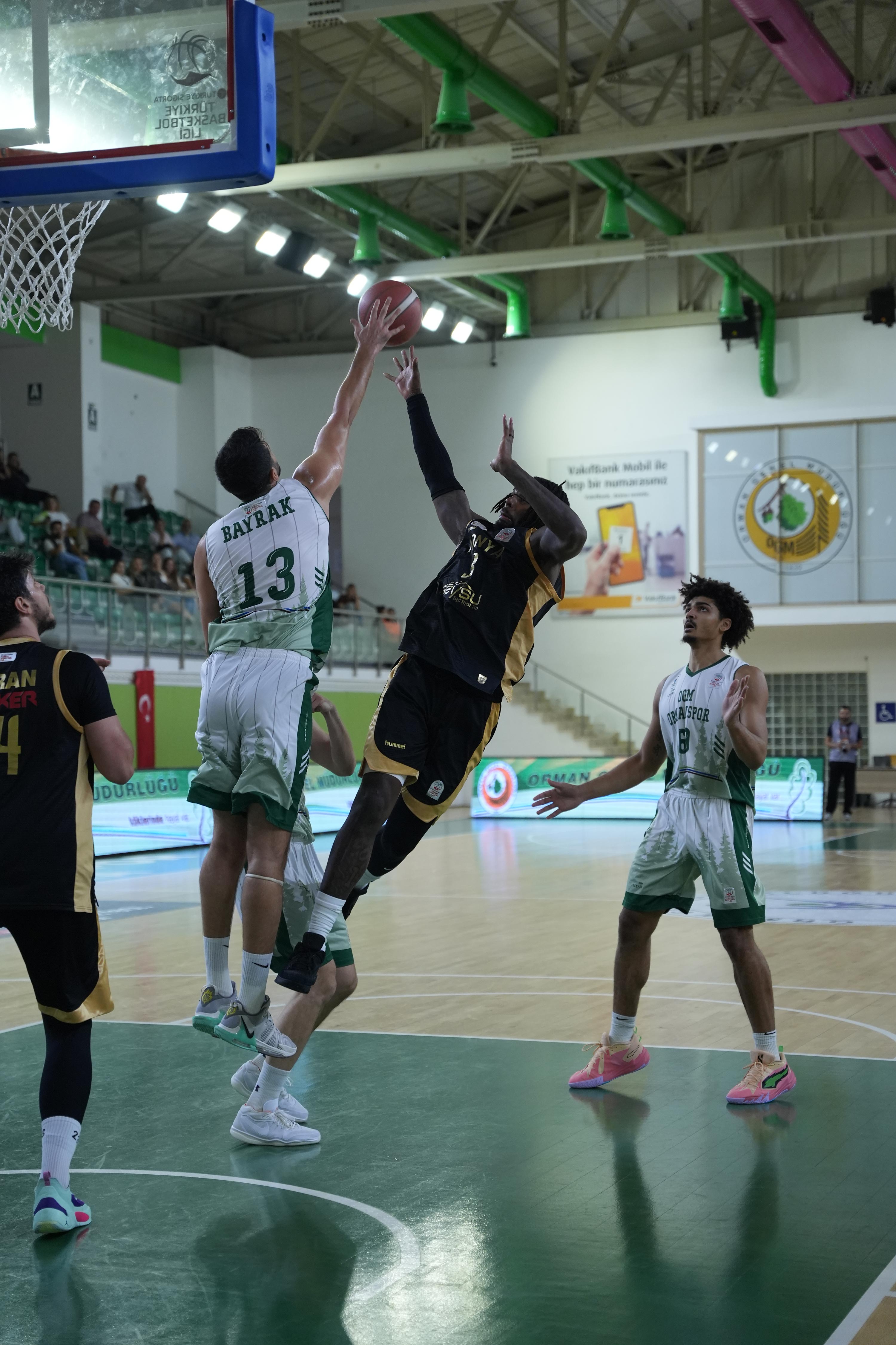 KONYA BÜYÜKŞEHİR DEPLASMANDA OGM ORMANSPOR’U FARKLI YENEREK İKİDE İKİ YAPTI