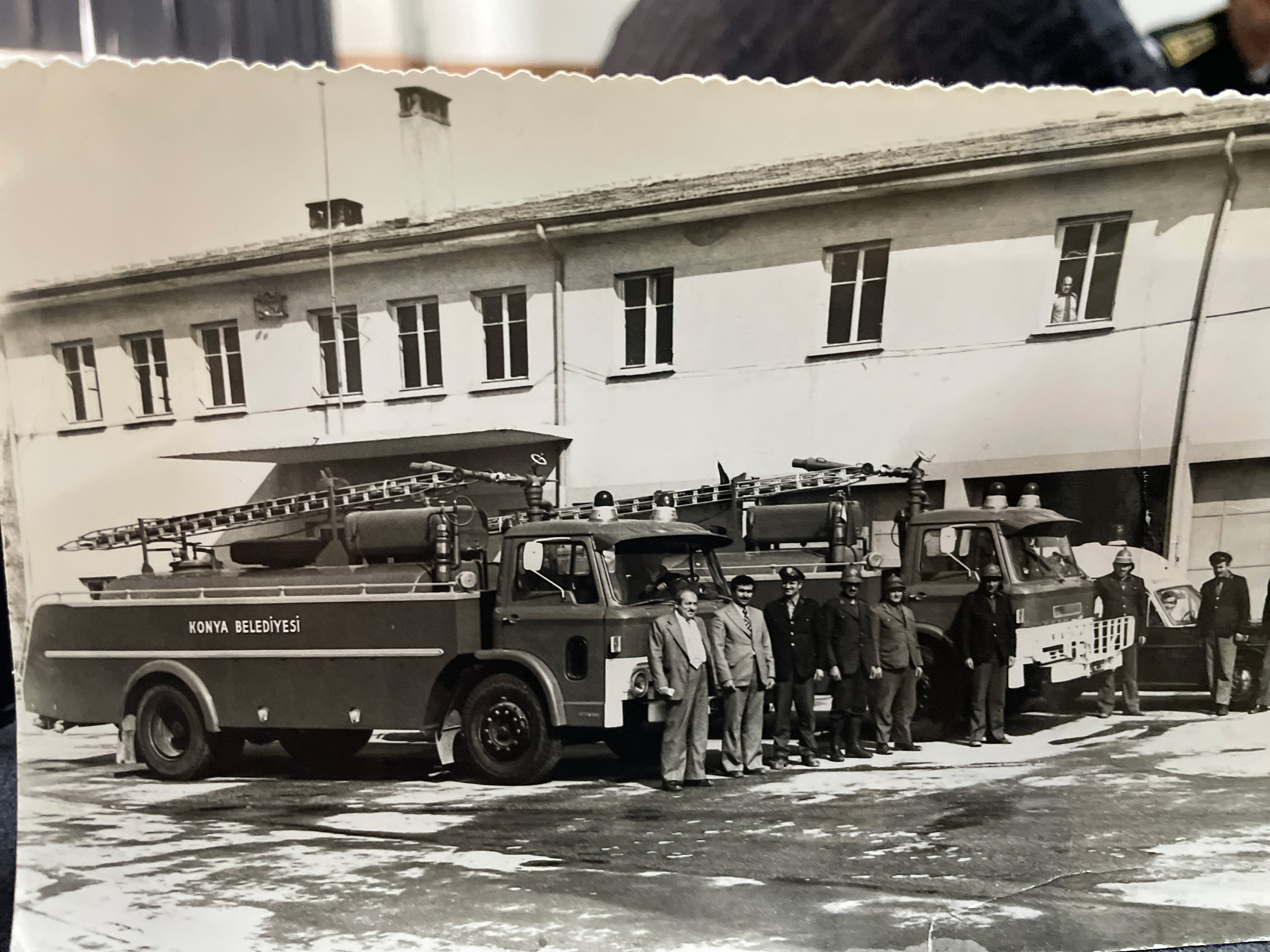 EMEKTAR İTFAİYE MÜDÜRÜ’NDEN KONYA İTFAİYESİ’NE ANLAMLI ZİYARET