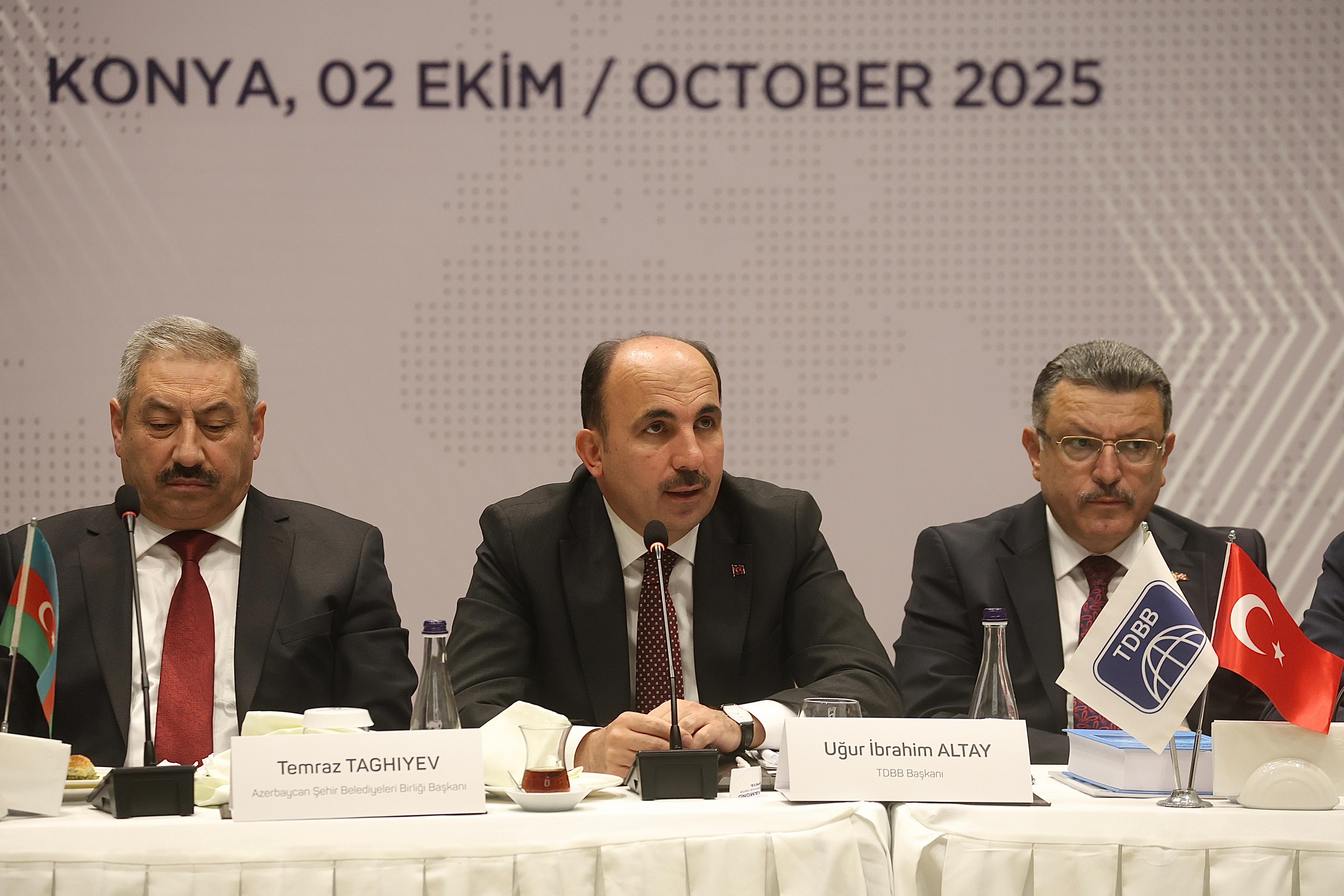 TDBB BAŞKANI ALTAY: ”İSRAİL’İN DURDURULMASI SADECE GÜÇLÜ ÜLKELER İÇİN DEĞİL, ARTIK DÜNYA İNSANLIĞI İÇİN BİR ZARURETTİR”