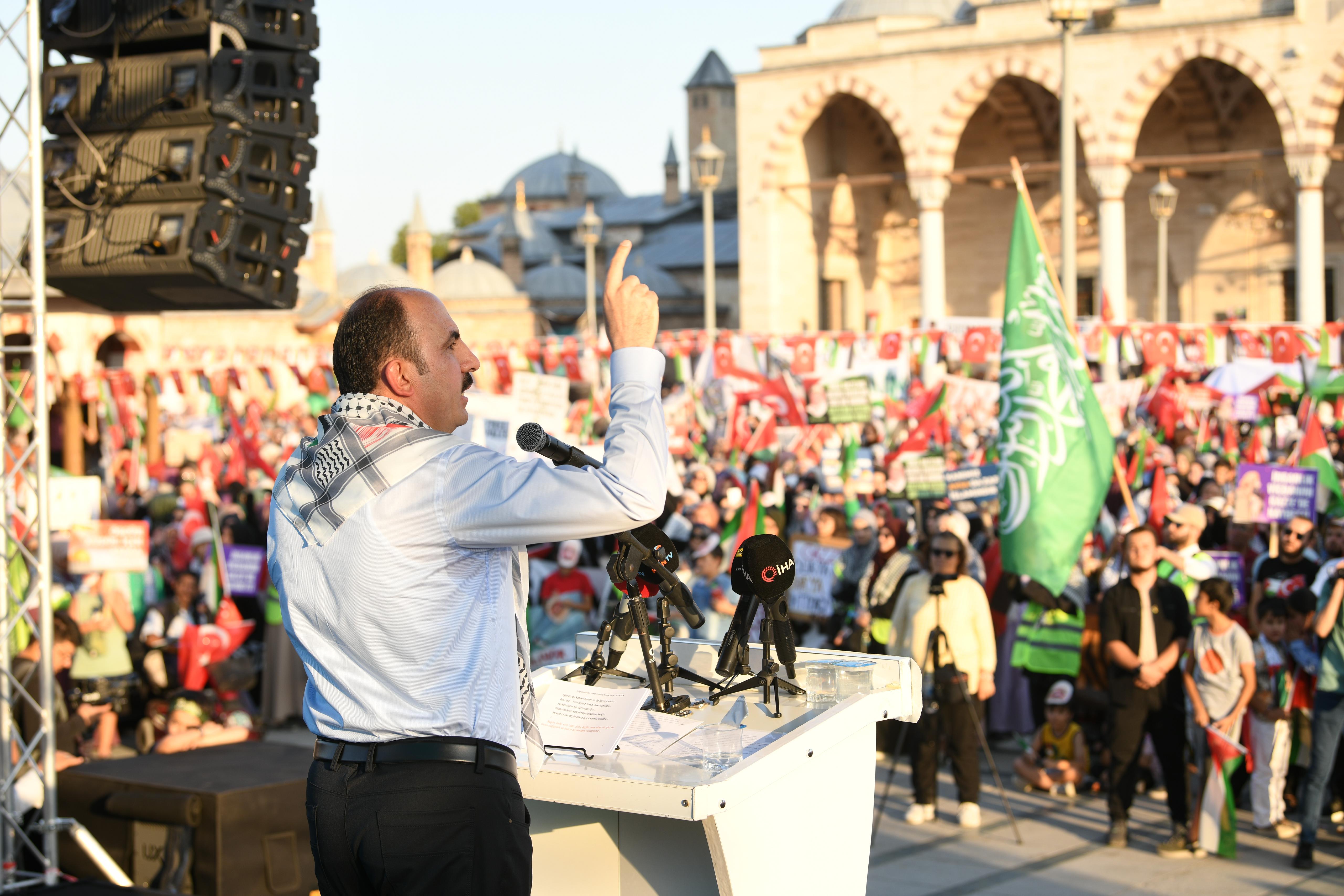 BAŞKAN ALTAY GAZZE'DEKİ SOYKIRIMIN YIL DÖNÜMÜNDE TÜM KONYALILARI YÜRÜYÜŞE DAVET ETTİ