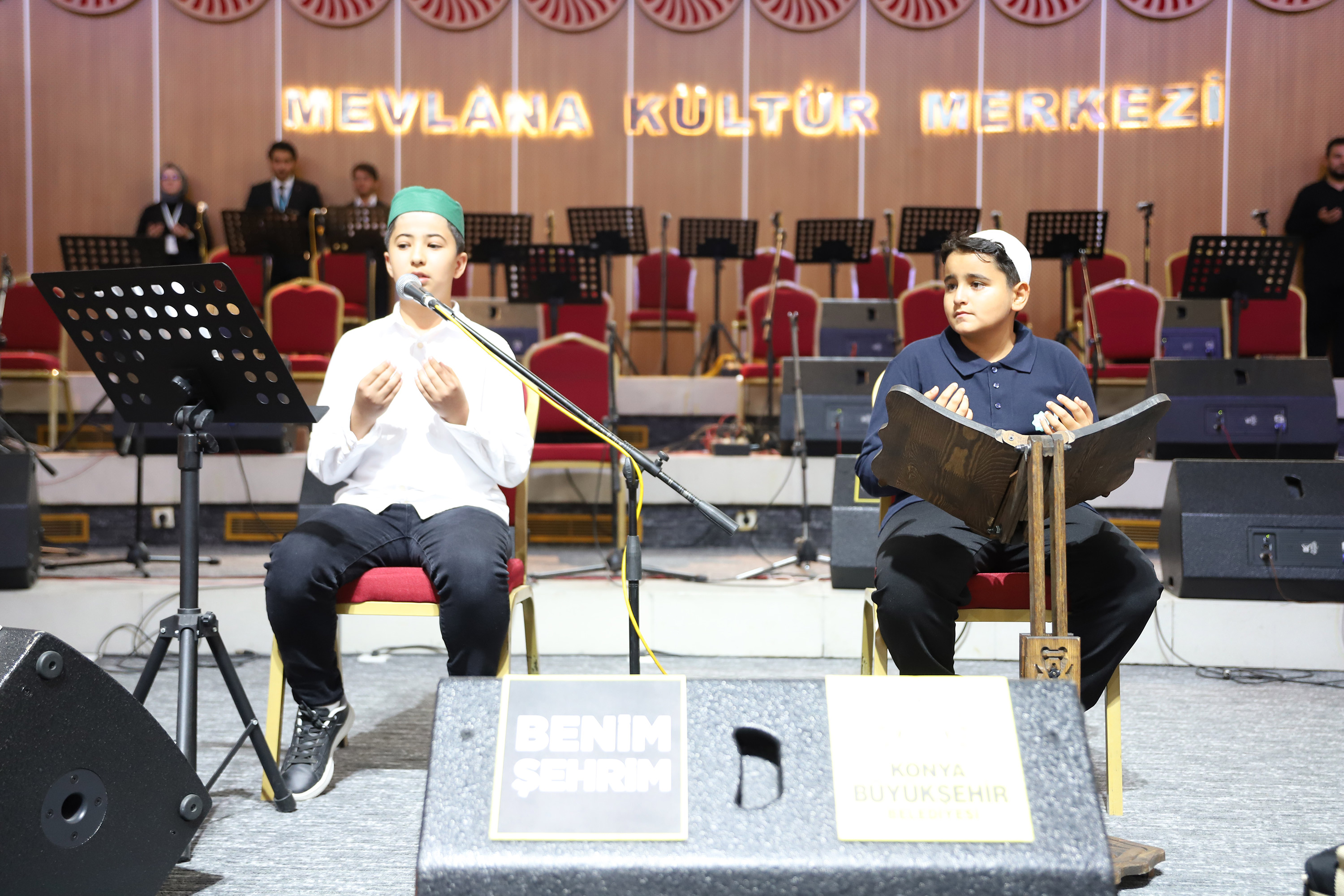 BİLGEHANE ÖĞRENCİLERİNE SESLENEN BAŞKAN ALTAY:  “HER DAİM HAKİKATİN YANINDA, ZALİMİN KARŞISINDA OLACAĞINIZA İNANCIM TAMDIR”