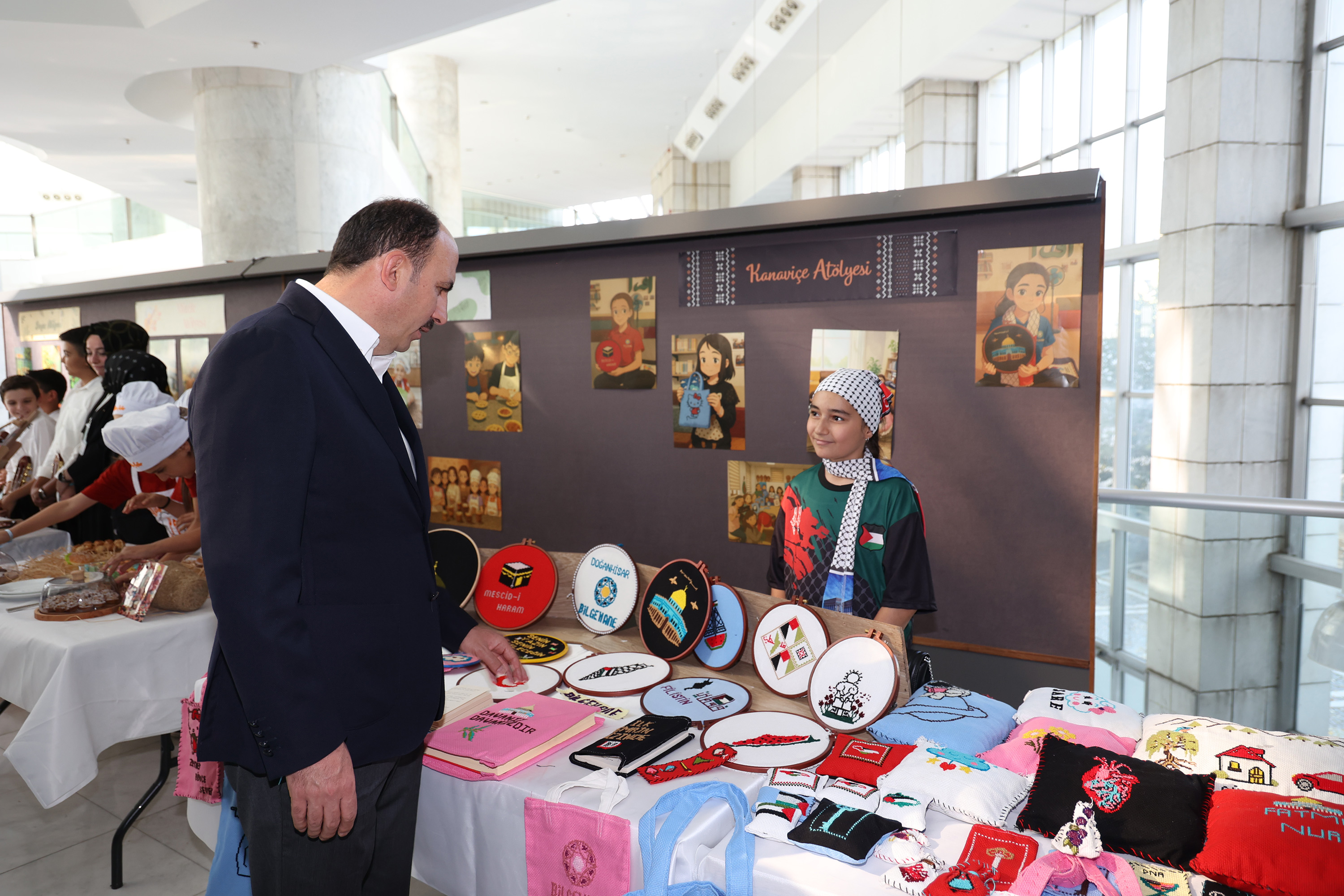 BİLGEHANE ÖĞRENCİLERİNE SESLENEN BAŞKAN ALTAY:  “HER DAİM HAKİKATİN YANINDA, ZALİMİN KARŞISINDA OLACAĞINIZA İNANCIM TAMDIR”