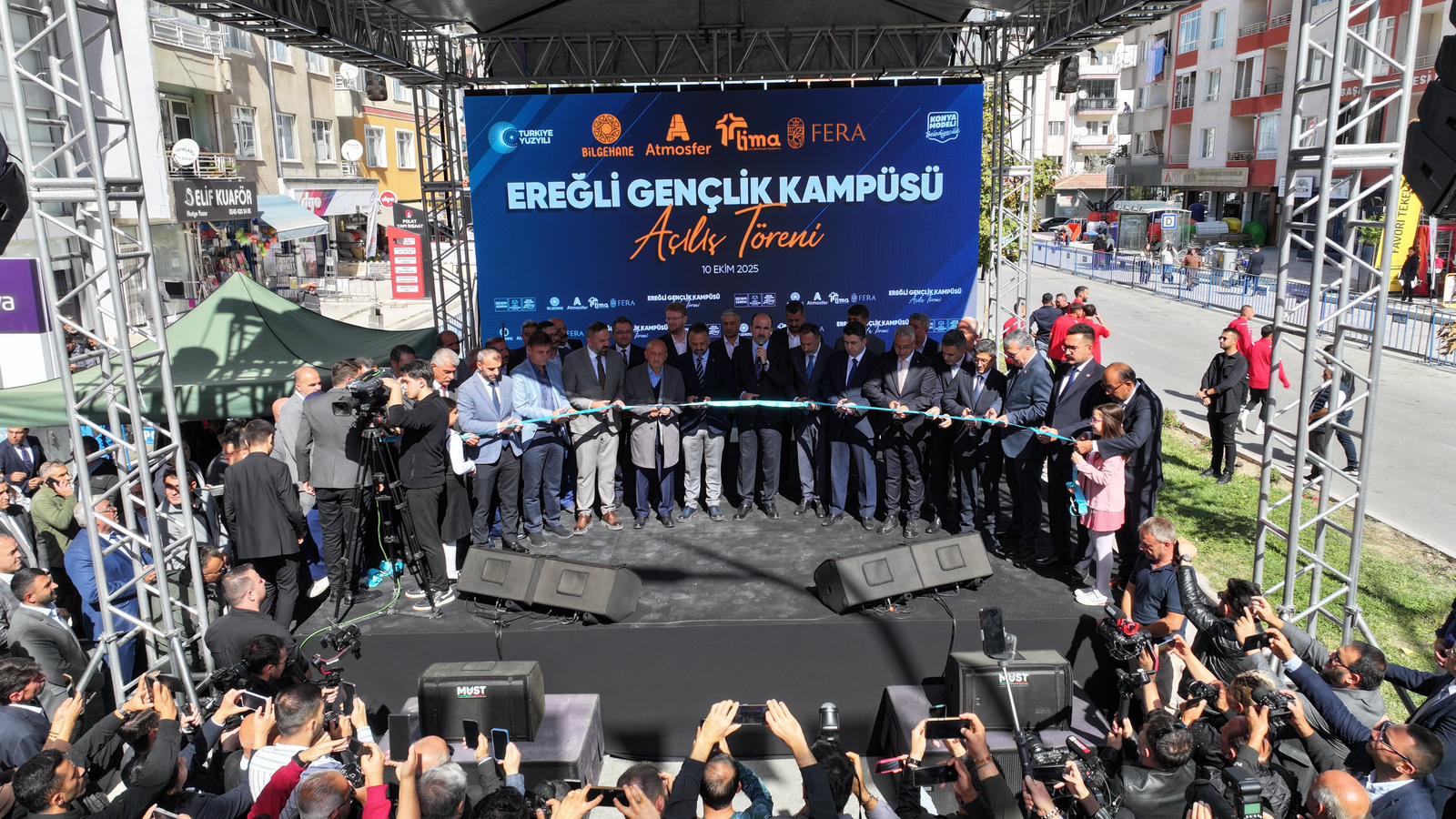 BÜYÜKŞEHİR KONYA’NIN EN BÜYÜK GENÇLİK KAMPÜSÜ’NÜ EREĞLİ’DE AÇTI