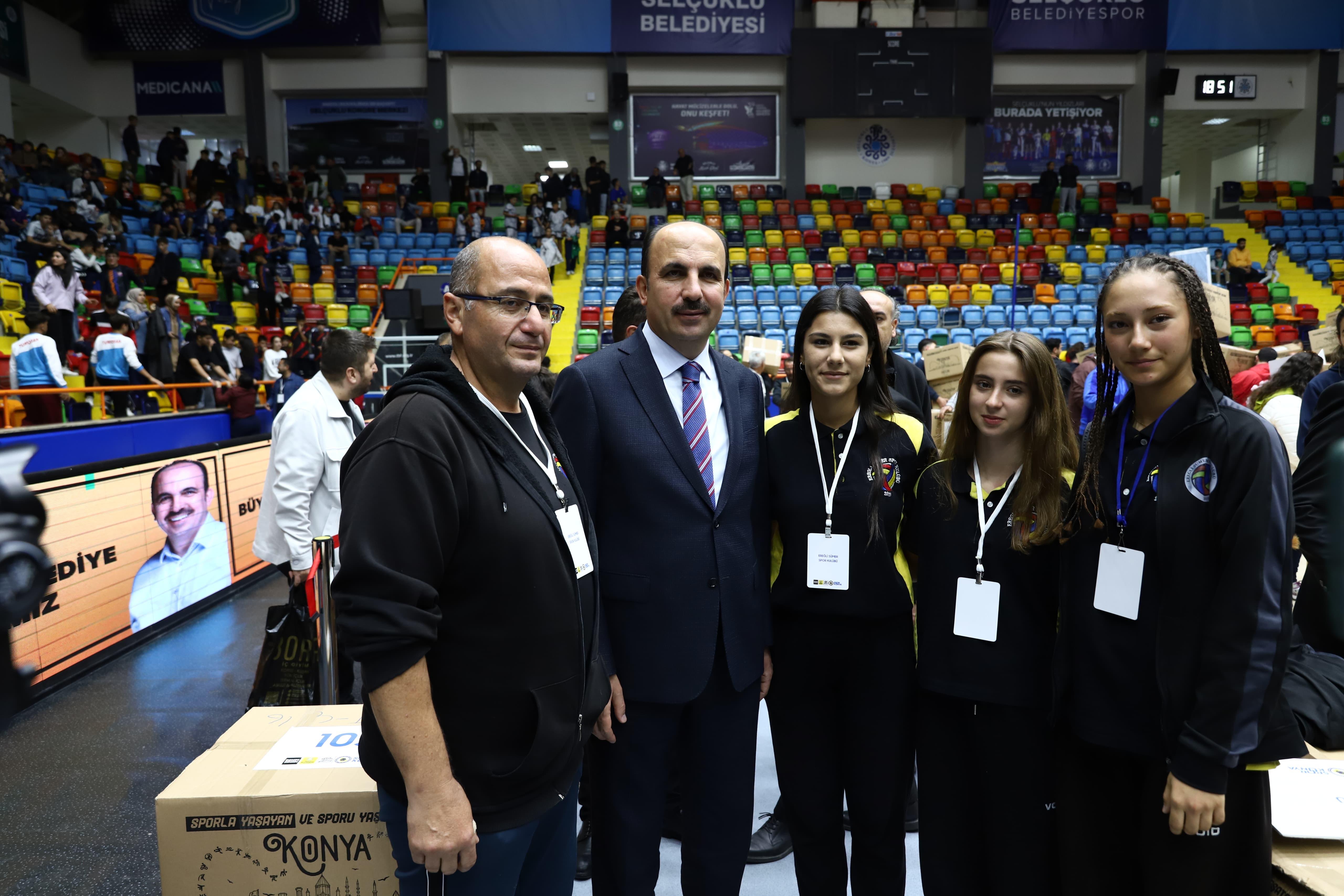 BAŞKAN ALTAY: “2025’TE AMATÖR SPOR KULÜPLERİMİZE 144 MİLYON LİRA AYNÎ VE NAKDÎ DESTEKTE BULUNDUK”
