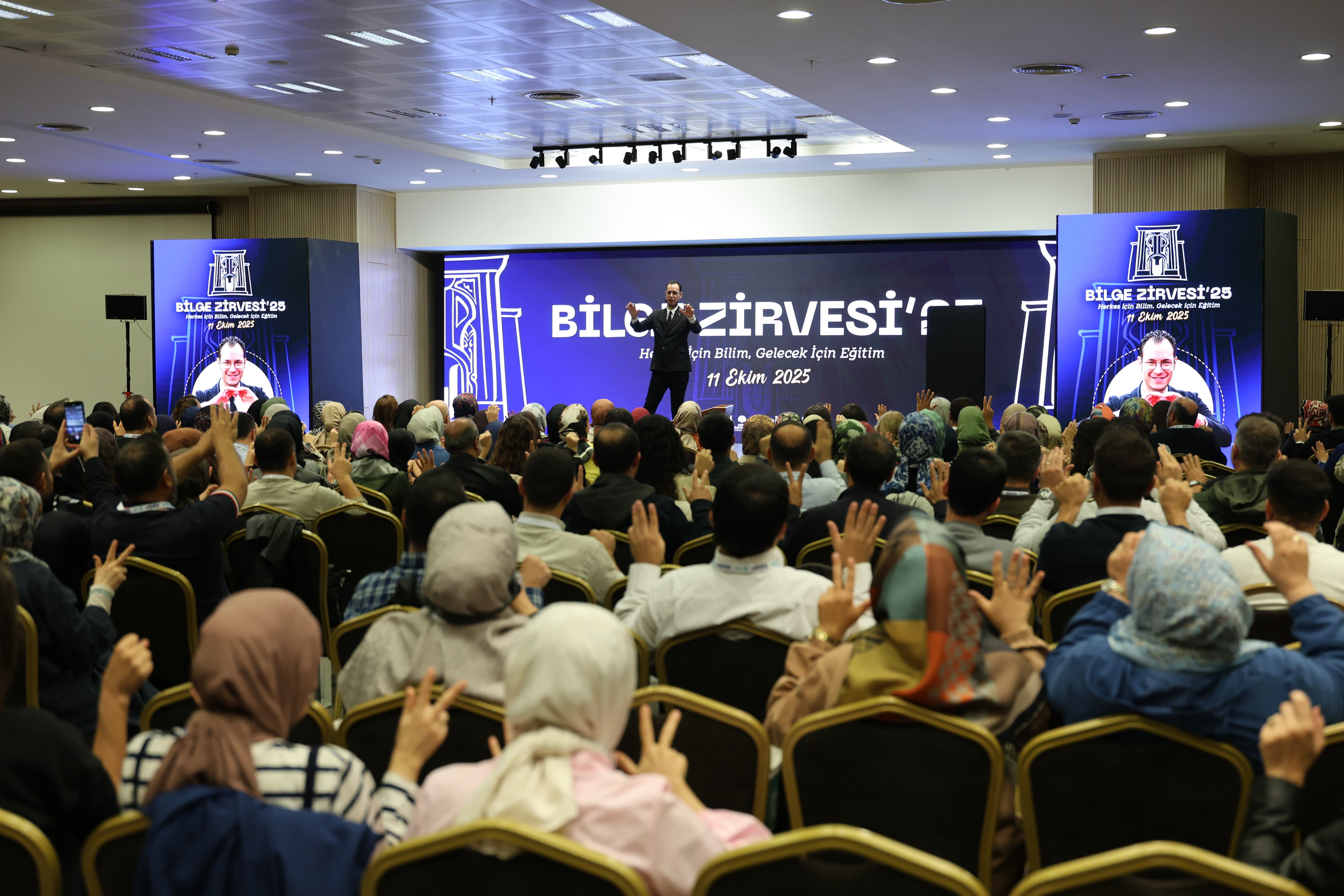 KONYA BÜYÜKŞEHİR “ULUSLARARASI BİLİMUM GELECEĞİN EĞİTİMİ ZİRVESİ”NE EV SAHİPLİĞİ YAPTI