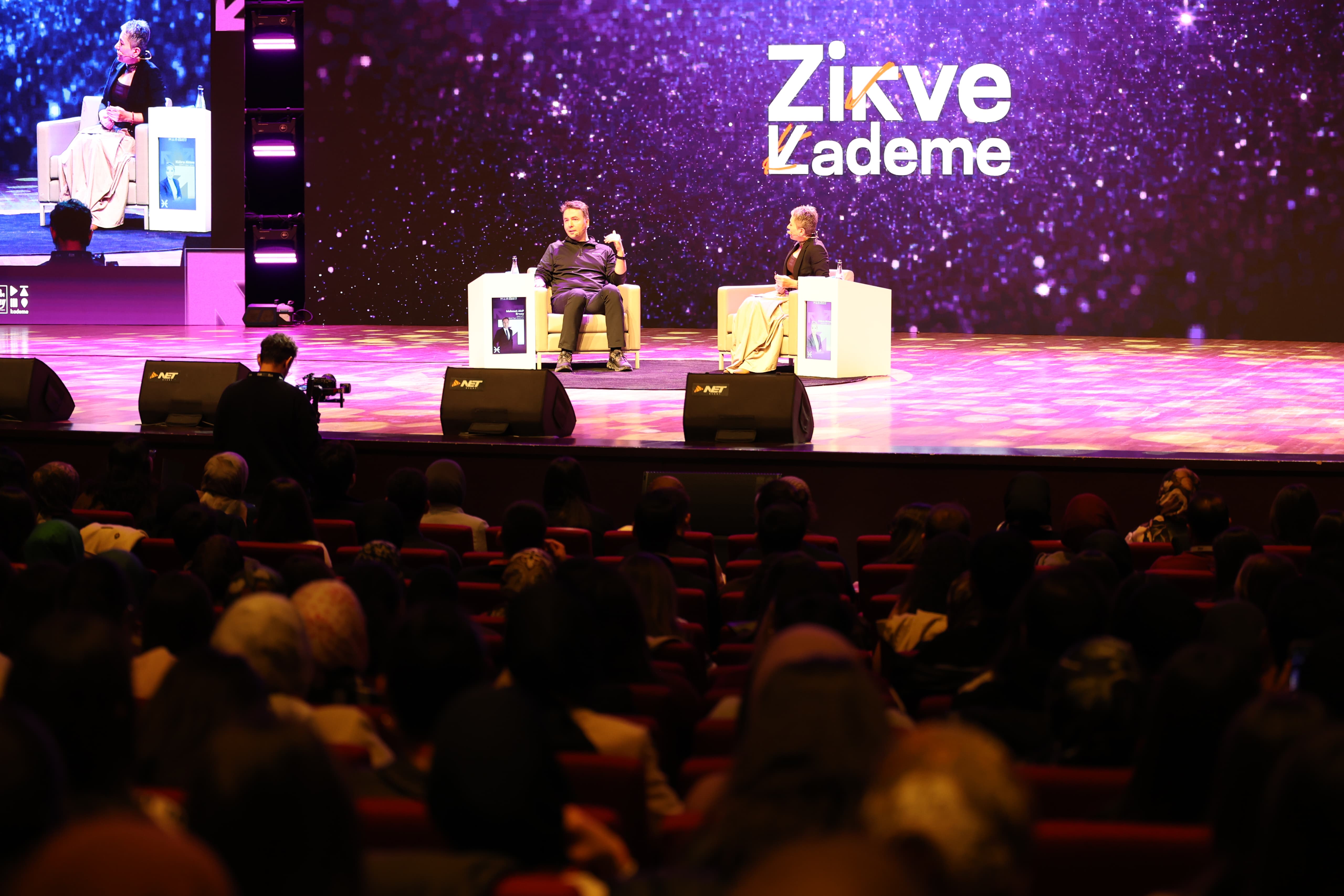 "KADEME KARİYER ZİRVESİ" YAPILDI