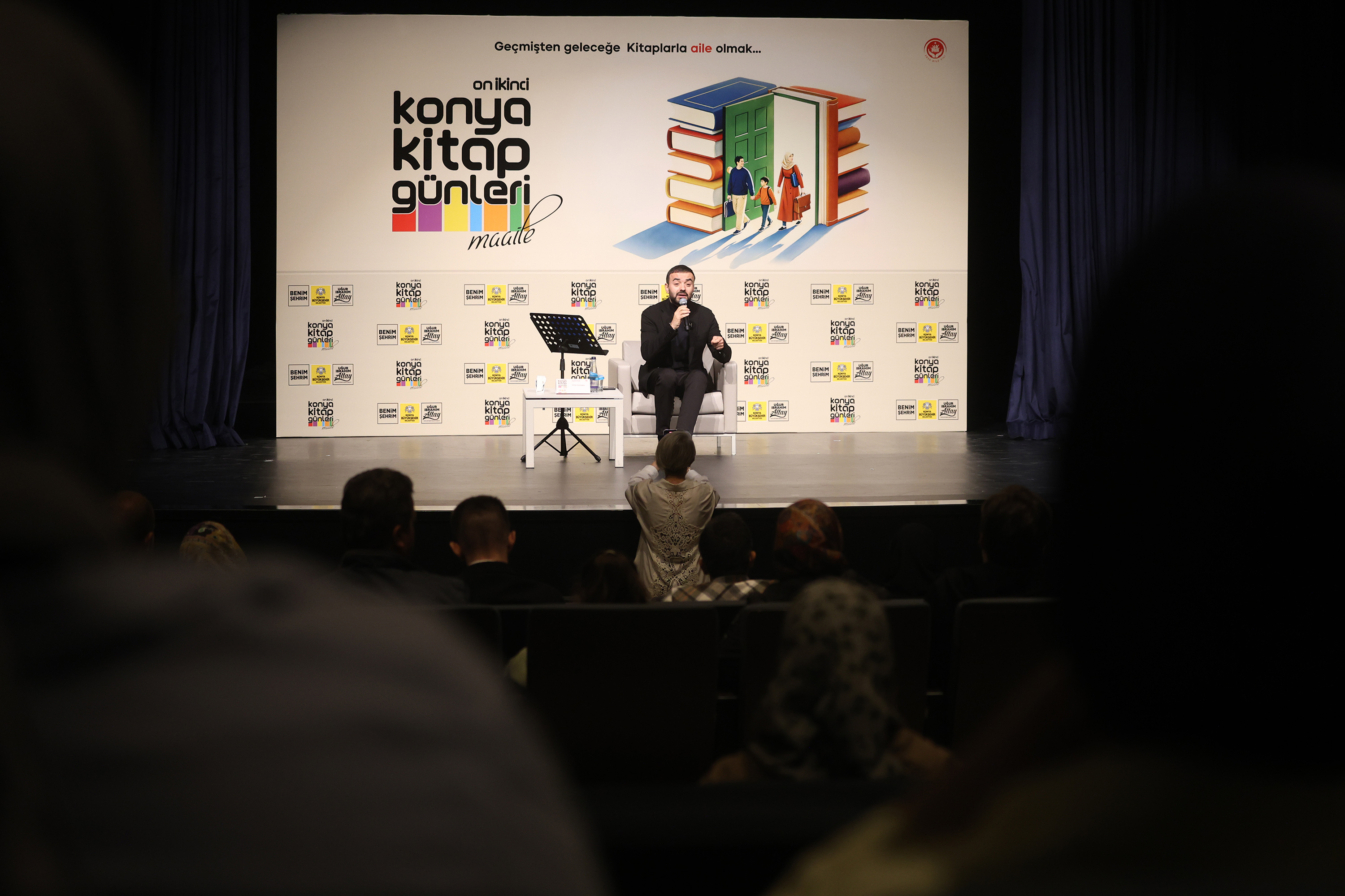 12. KONYA KİTAP GÜNLERİ COŞKUYLA BAŞLADI