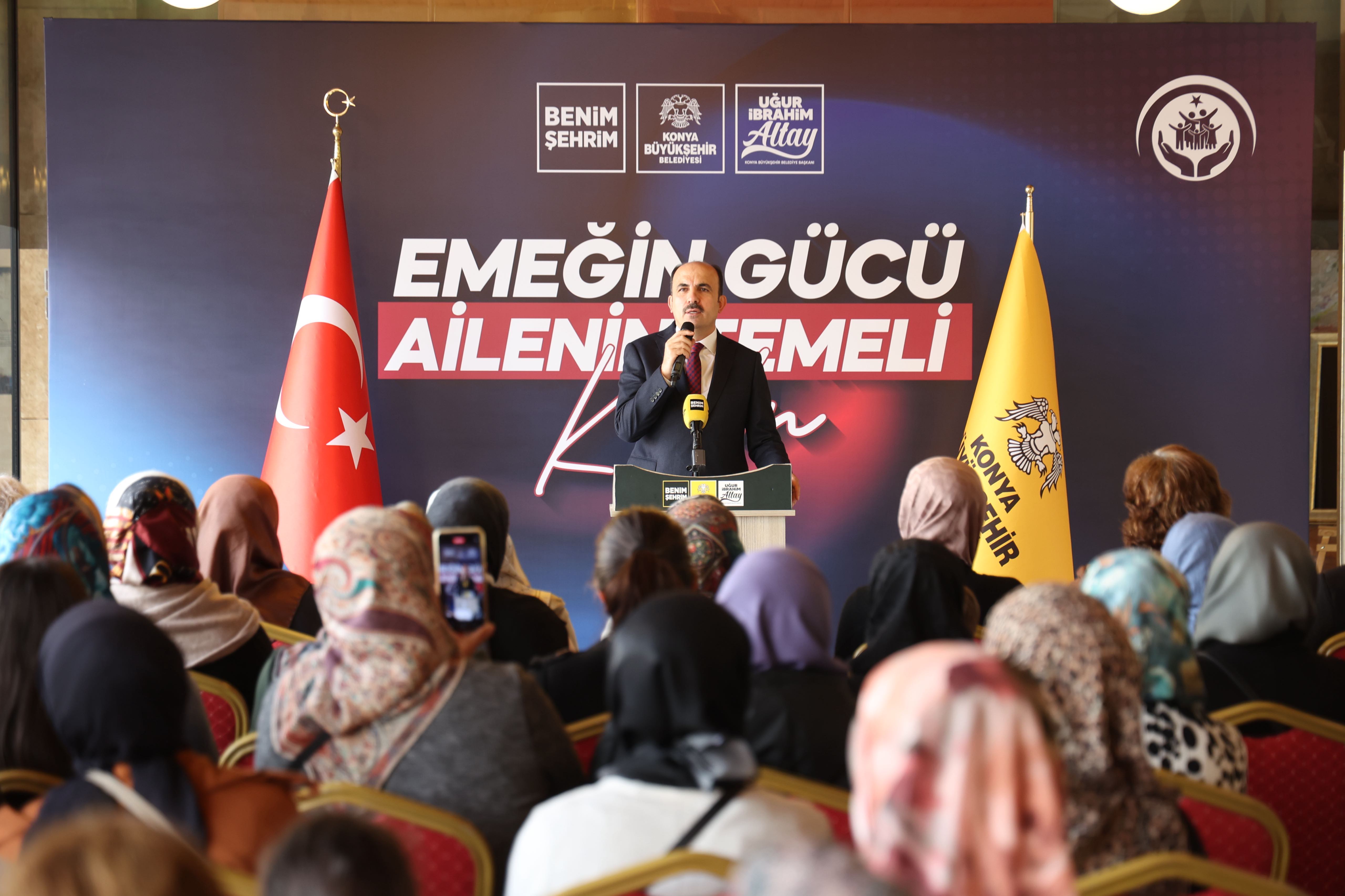 BAŞKAN ALTAY: “VERDİĞİMİZ SÖZLERİ YERİNE GETİRMEK İÇİN ÇABA SARF EDİYORUZ”