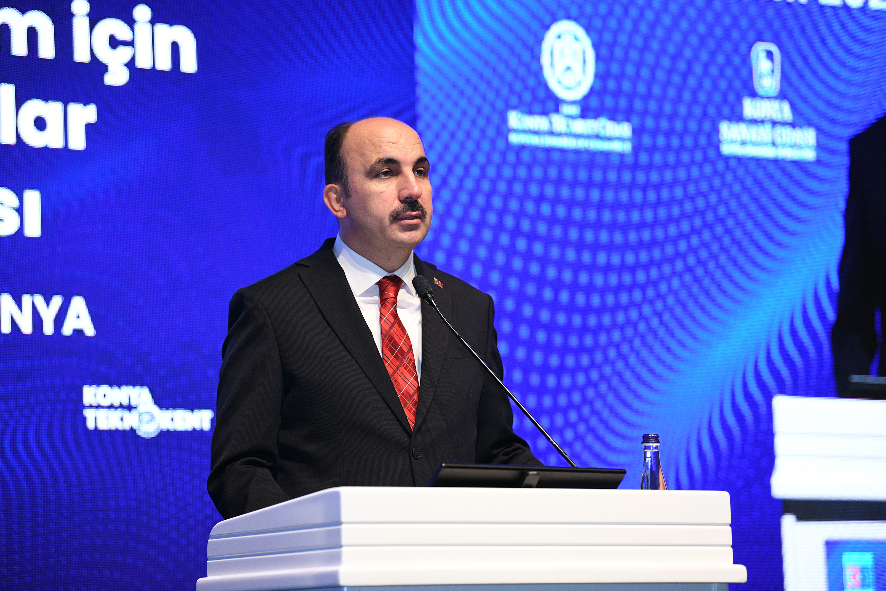 KONYA’DA “YEŞİL GELECEK VE DİJİTAL DÖNÜŞÜM İÇİN YEREL FIRSATLAR KONFERANSI” YAPILDI