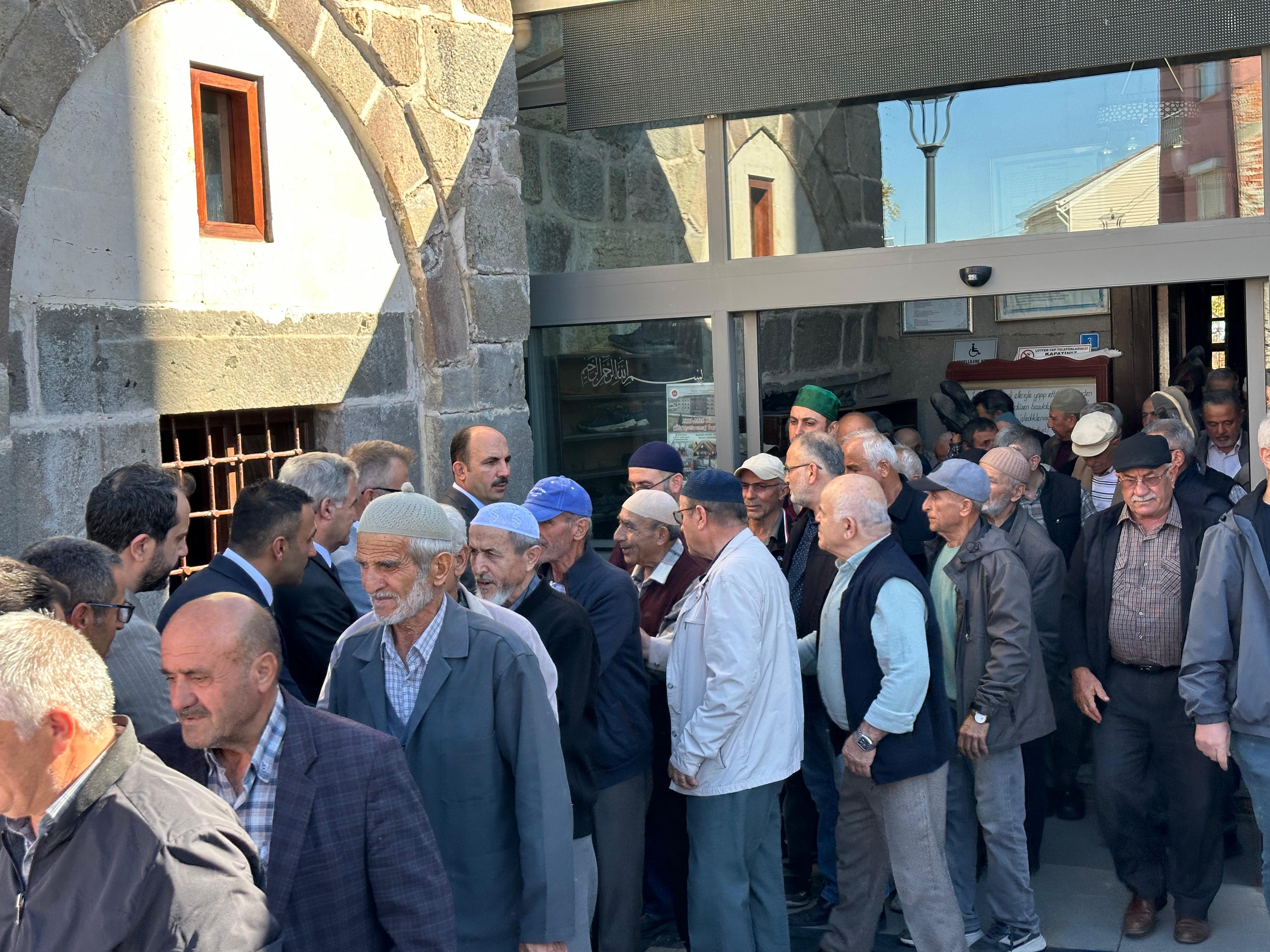 BAŞKAN ALTAY SEYDİŞEHİR’E KAZANDIRILAN 65 MİLYON LİRALIK SU YUMUŞATMA TESİSİNİ AÇTI