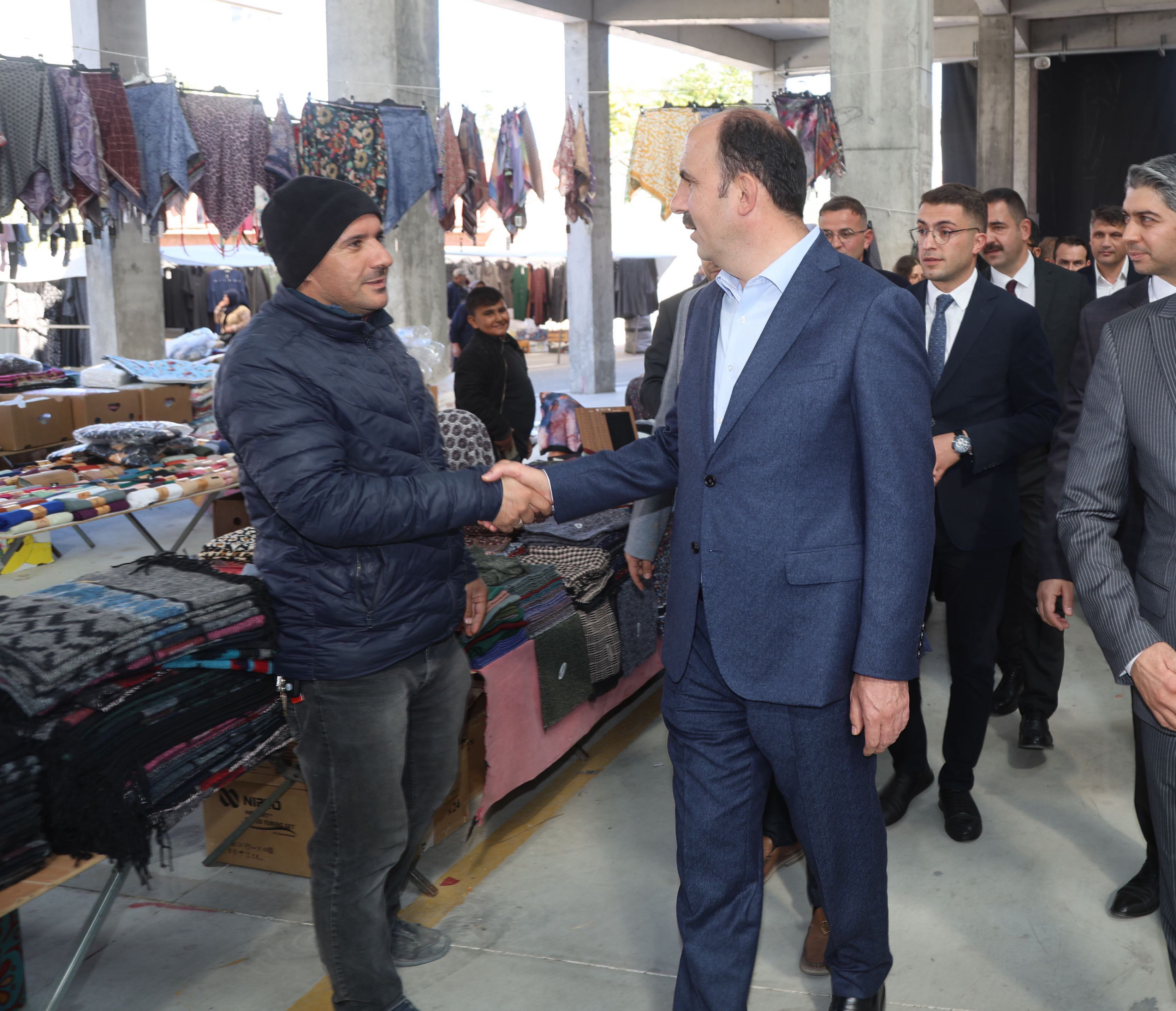 BAŞKAN ALTAY 102 MİLYON LİRA BEDELLE ÇELTİK’E KAZANDIRILAN KAPALI PAZAR YERİ’NİN AÇILIŞINI YAPTI