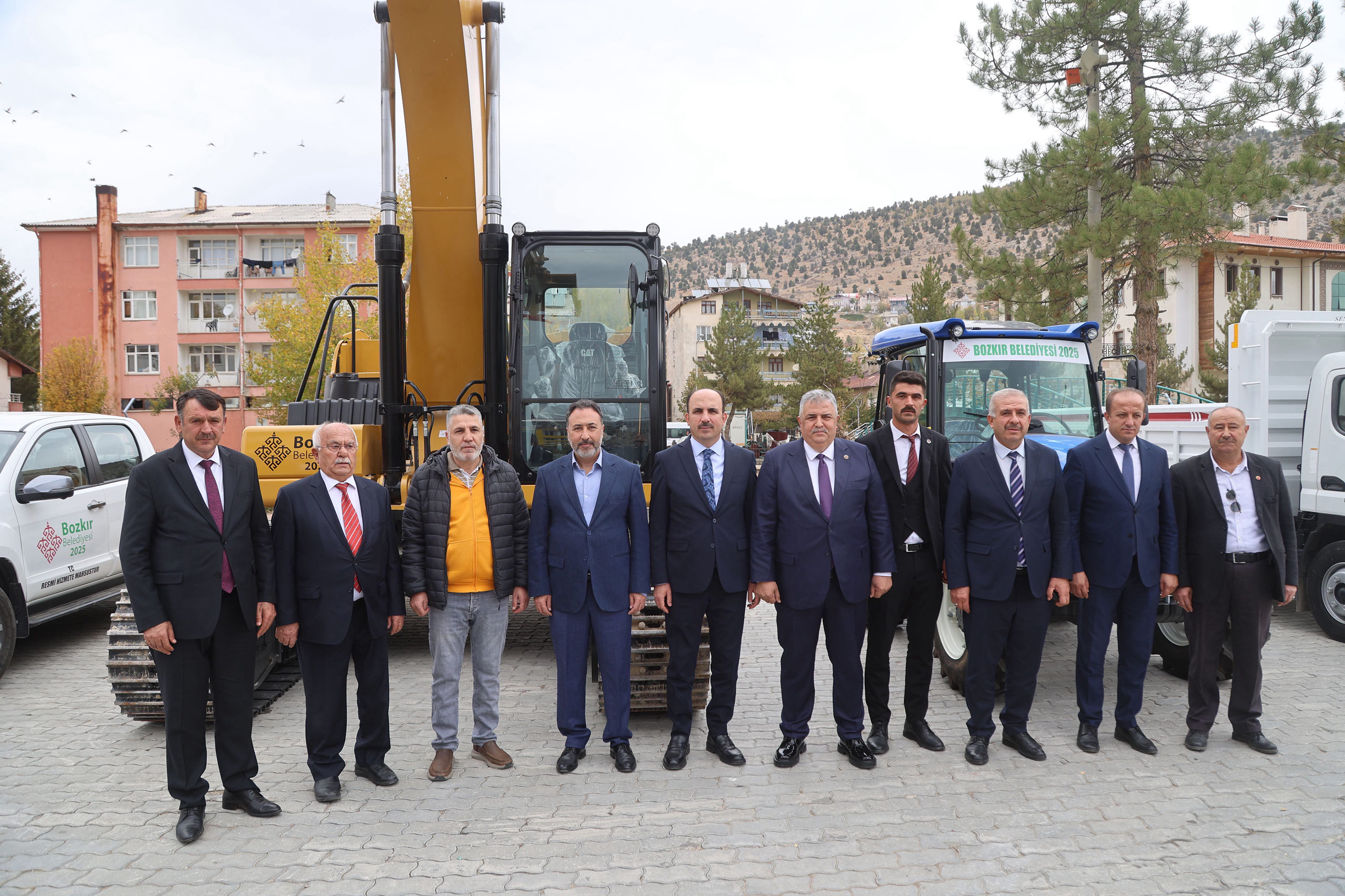MİLLETVEKİLİ ÖZER VE BAŞKAN ALTAY 38 MAHALLENİN SU SORUNUNU ÇÖZECEK PROJEYİ İNCELEDİ