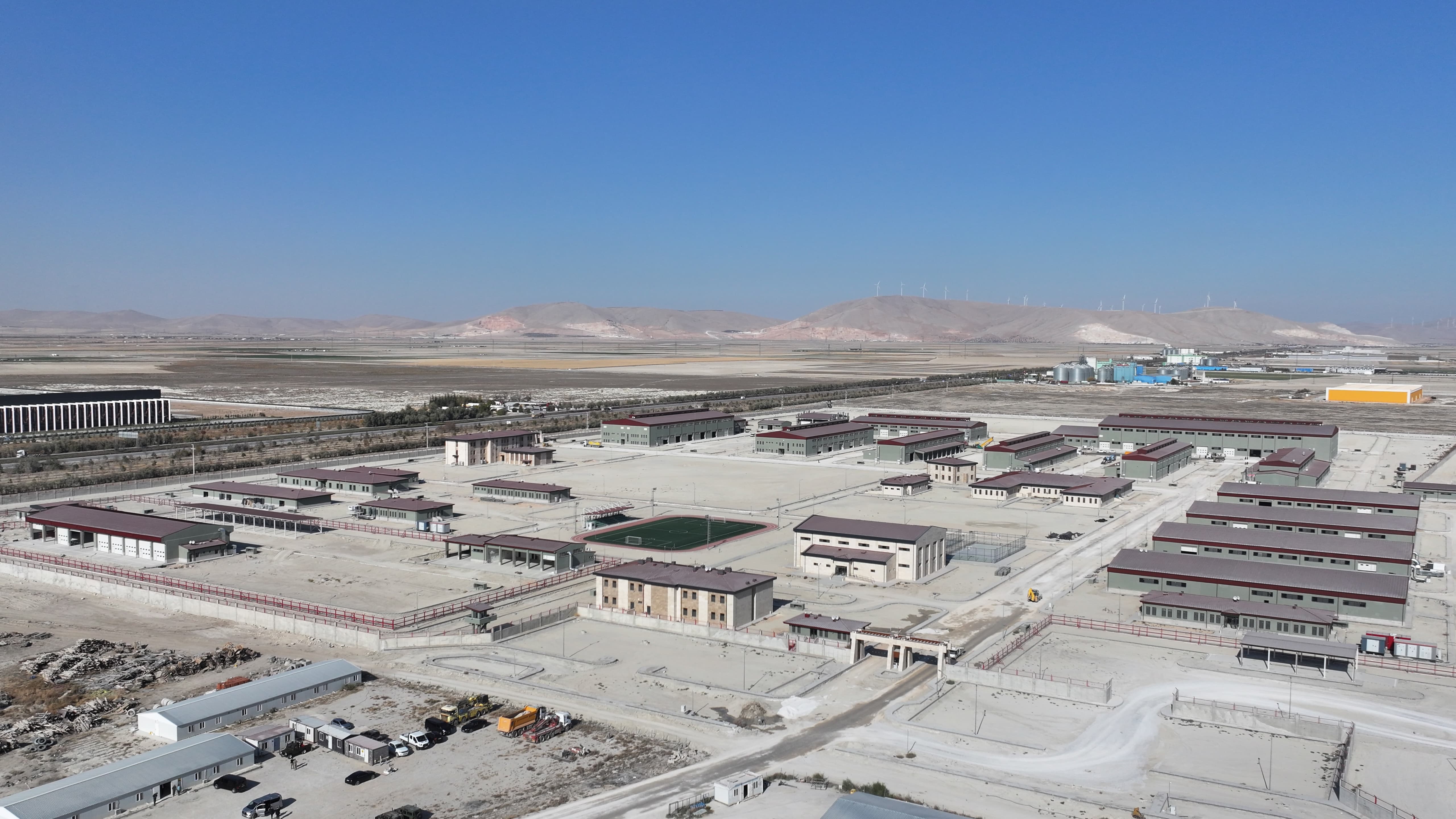 MİLLİ SAVUNMA BAKANI GÜLER BAŞKAN ALTAY’I ZİYARET ETTİ