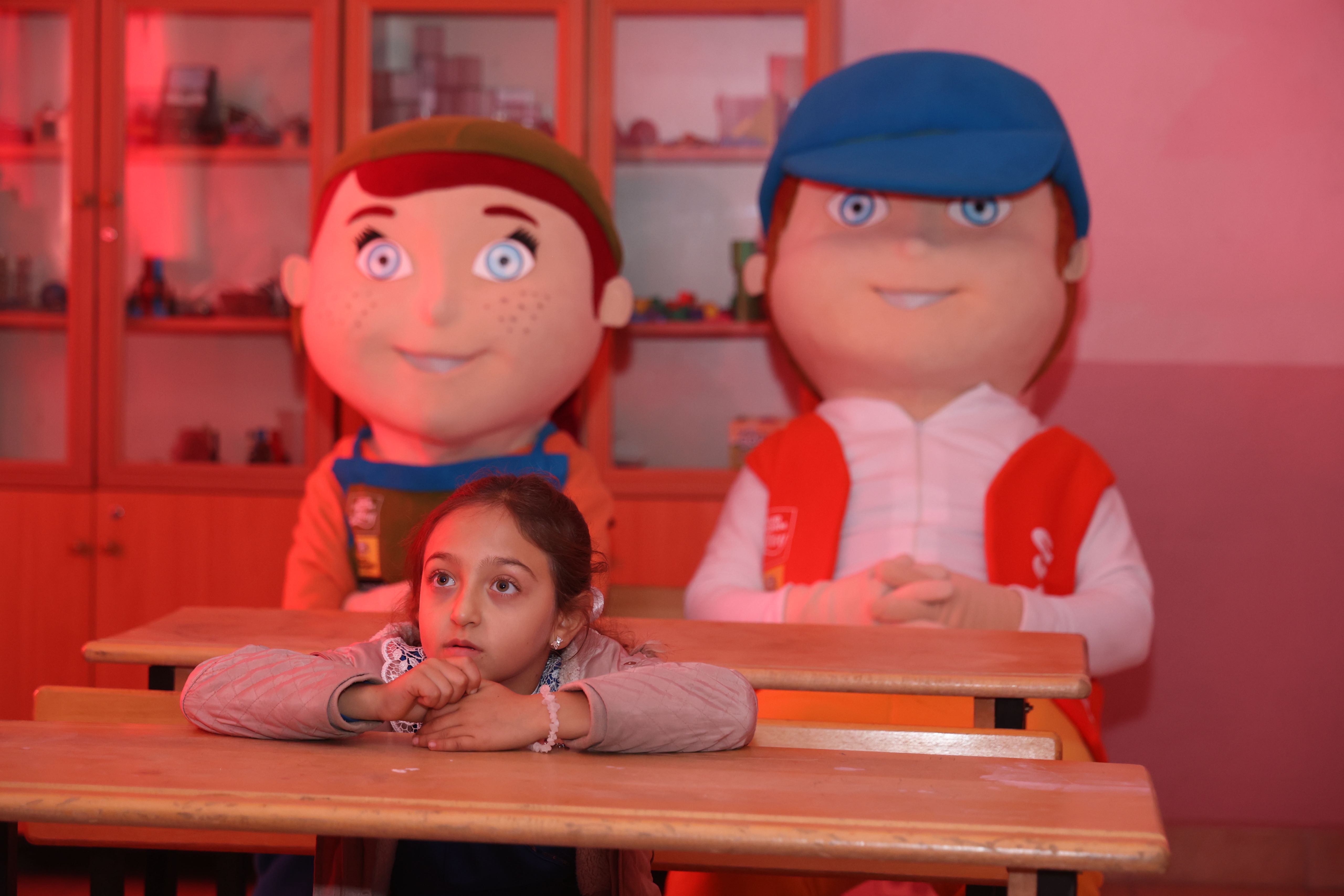 ILGIN GÖKÇEYURT’UN TEK İLKOKUL ÖĞRENCİSİ İLAYDA’YA MİLLİ TOHUM BİLİNCİ KAZANDIRILDI