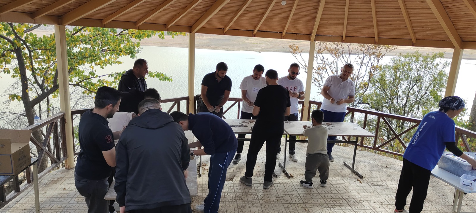 “AKLIN YOLU BİR” EKİPLERİ DOĞADA BULUŞTU