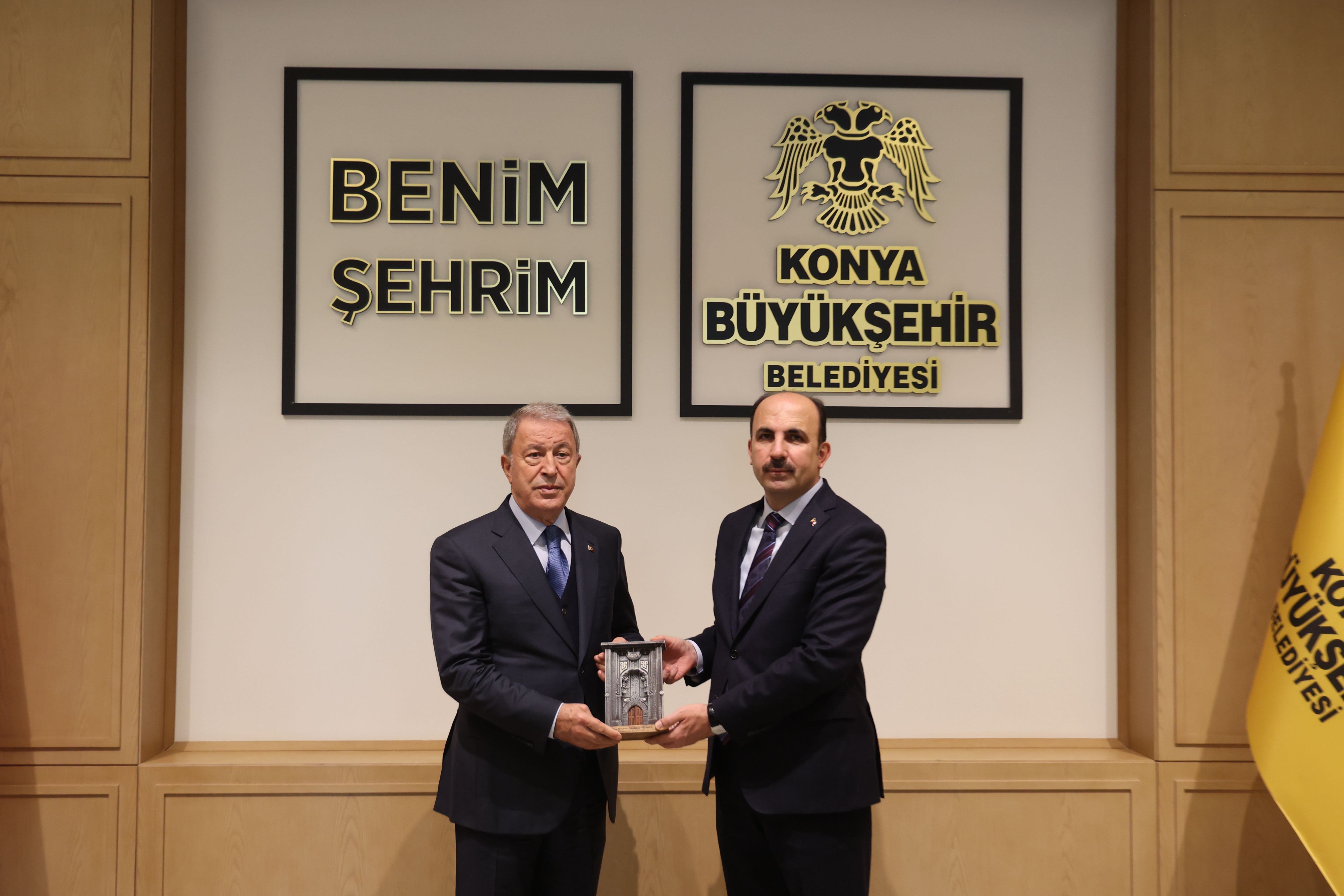 TBMM MİLLİ SAVUNMA KOMİSYONU BAŞKANI AKAR BAŞKAN ALTAY’I ZİYARET ETTİ