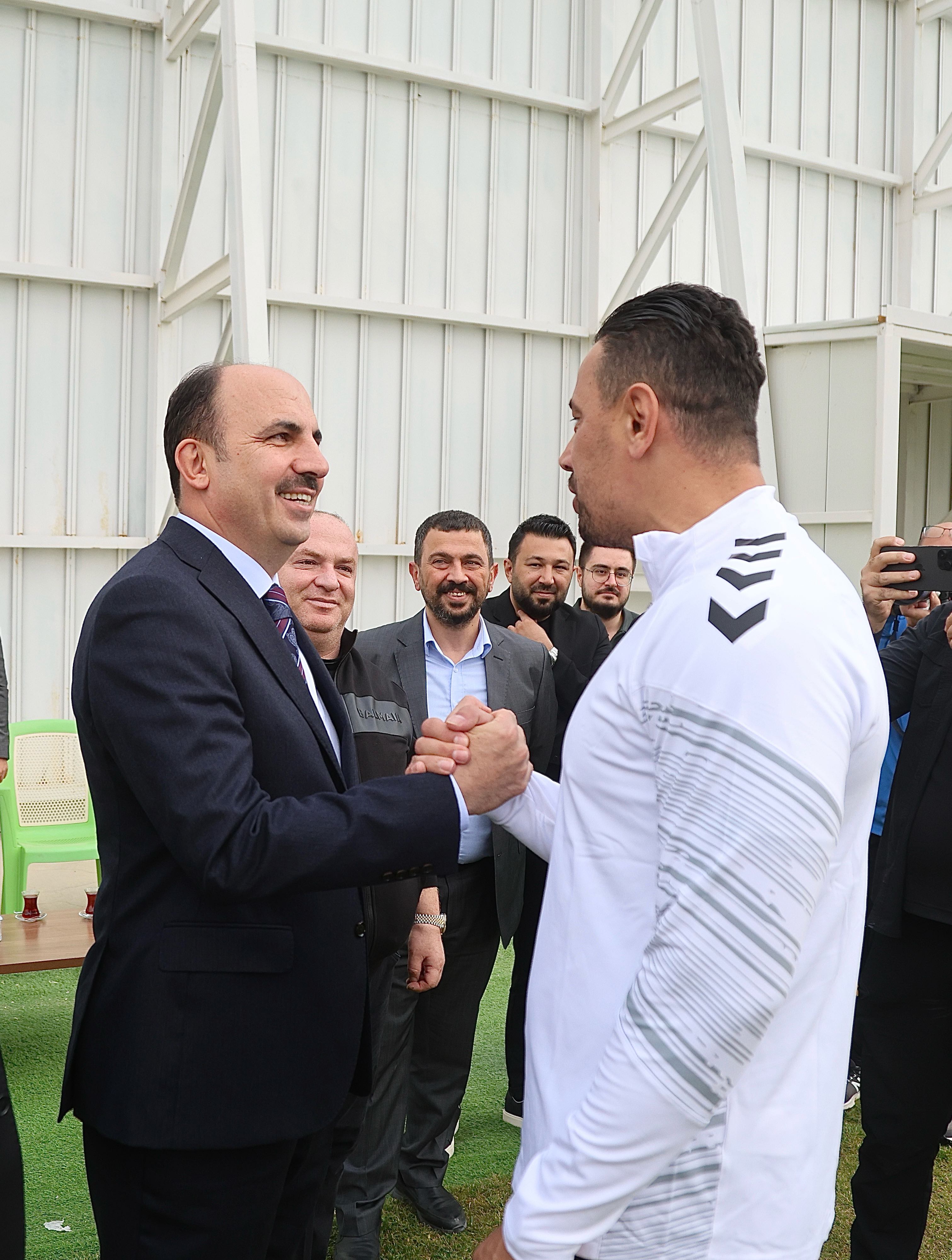 BAŞKAN ALTAY: “BÜTÜN ENERJİMİZİ KONYASPOR’UN BAŞARISI VE KONYA’NIN GELECEK YÜZYILA HAZIRLANMASI İÇİN HARCAMALIYIZ”