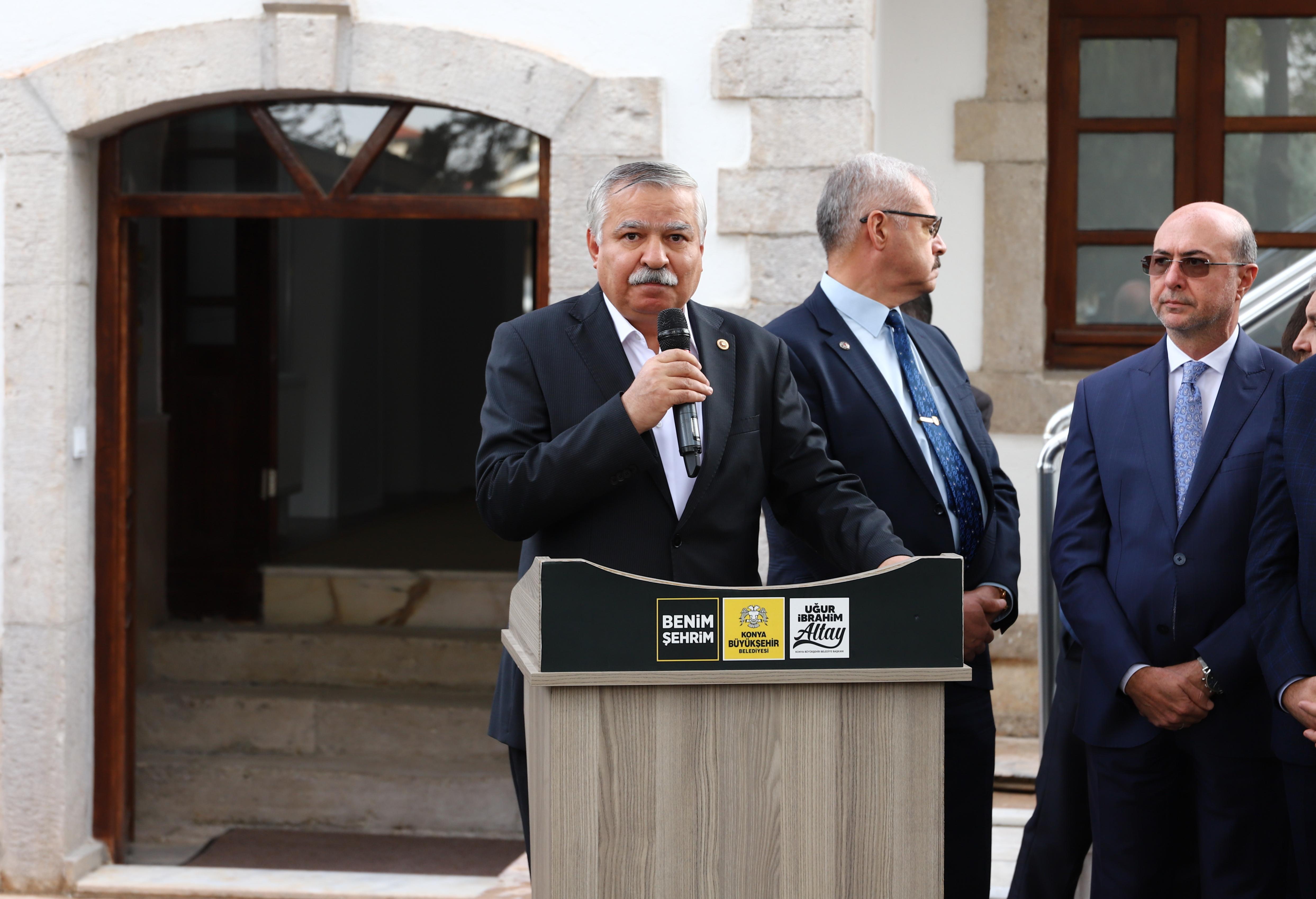 KONYA BÜYÜKŞEHİR TARAFINDAN YENİLENEN ŞEHİT AİLELERİ DERNEĞİ BİNASININ AÇILIŞI DUALARLA YAPILDI