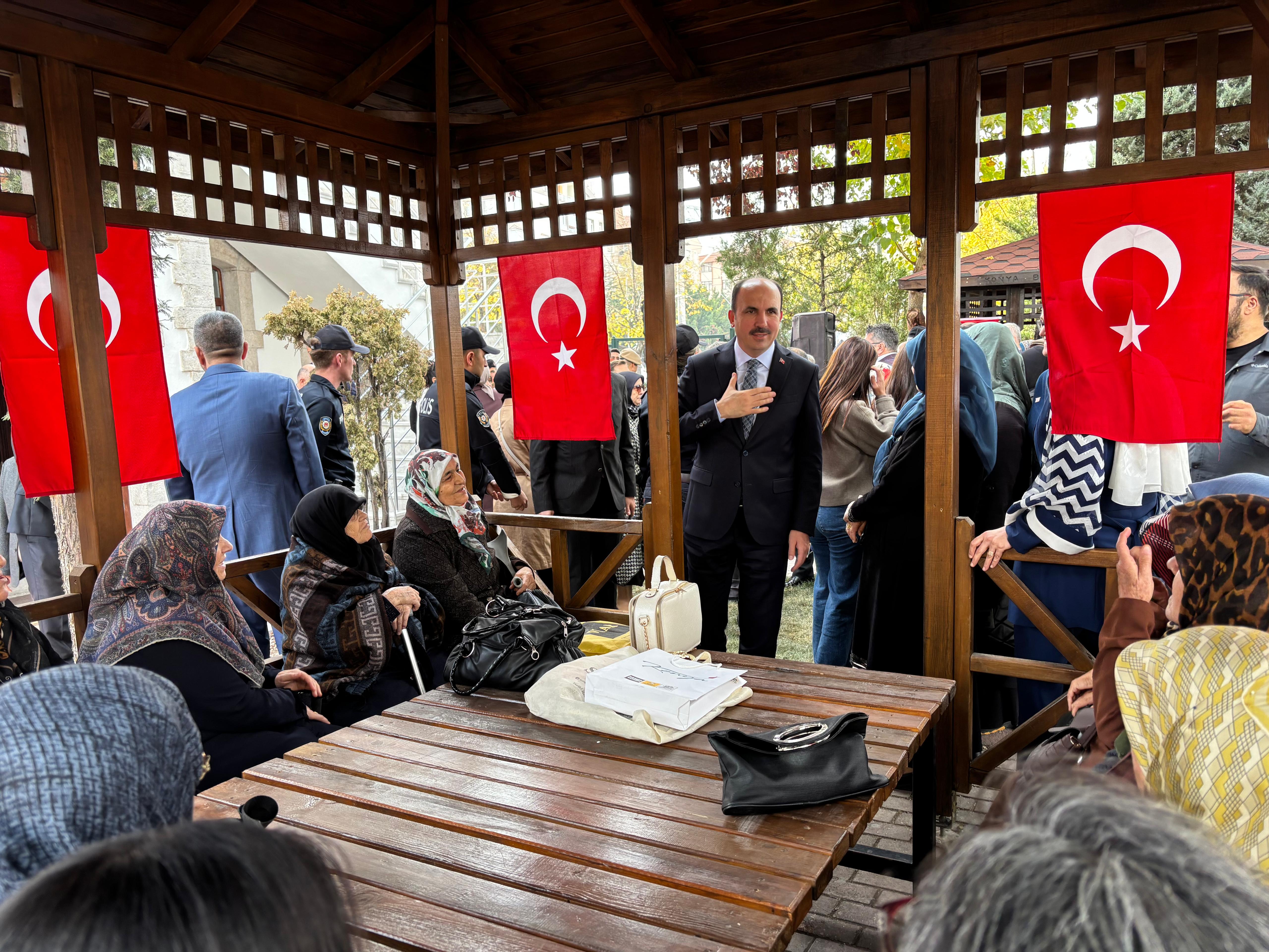 KONYA BÜYÜKŞEHİR TARAFINDAN YENİLENEN ŞEHİT AİLELERİ DERNEĞİ BİNASININ AÇILIŞI DUALARLA YAPILDI