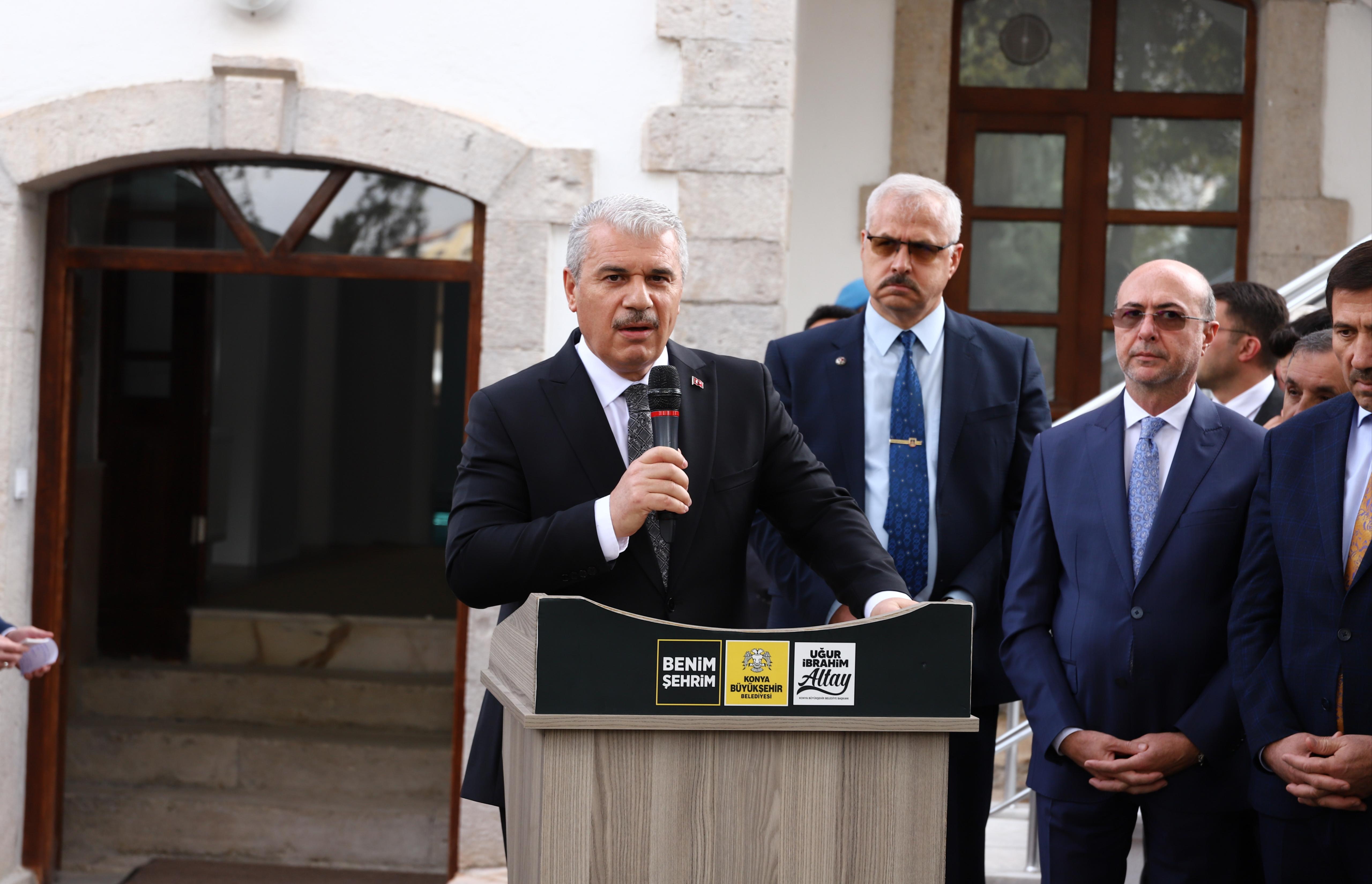 KONYA BÜYÜKŞEHİR TARAFINDAN YENİLENEN ŞEHİT AİLELERİ DERNEĞİ BİNASININ AÇILIŞI DUALARLA YAPILDI