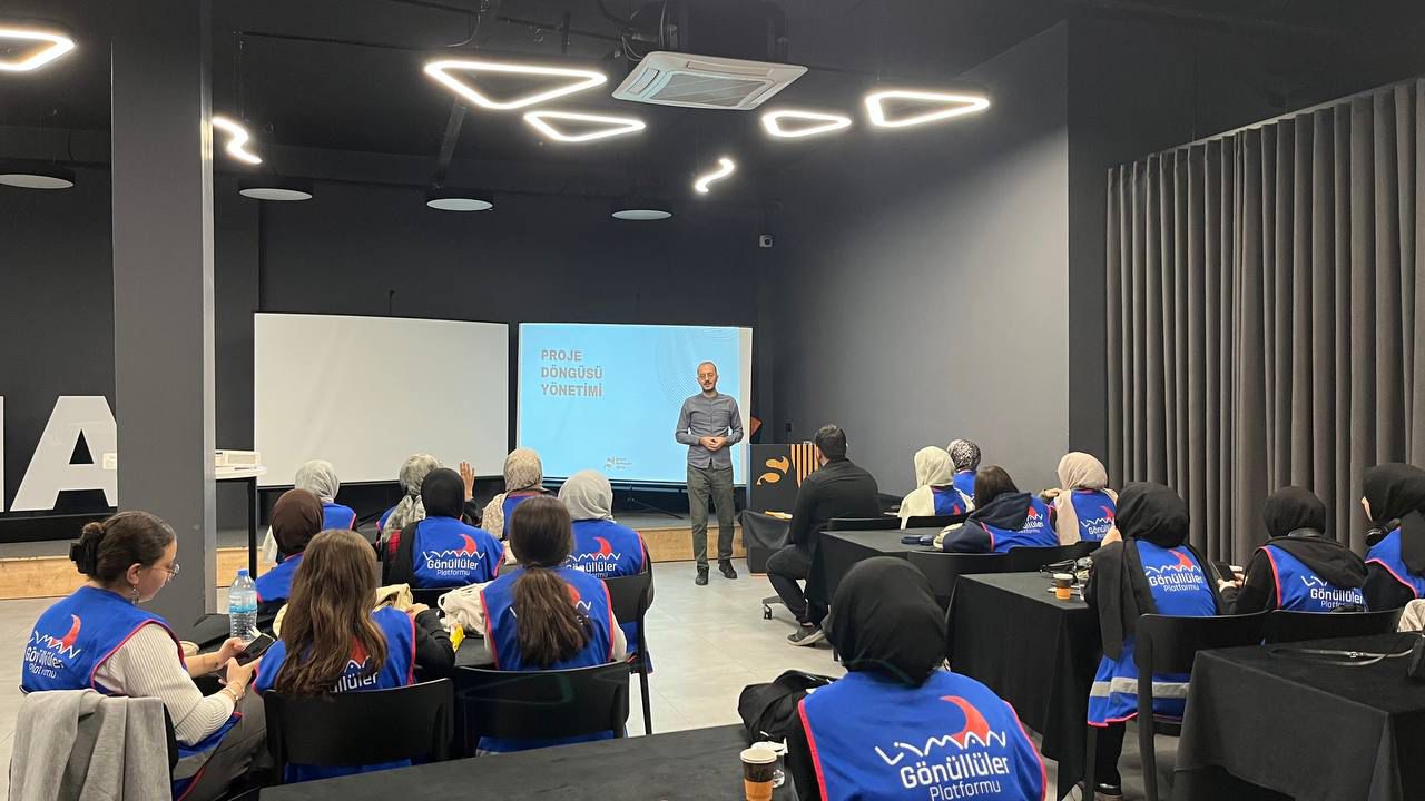 LİMAN GÖNÜLLÜLER PLATFORMU İÇİN SİA’DA “SOSYAL İNOVASYON” EĞİTİMİ