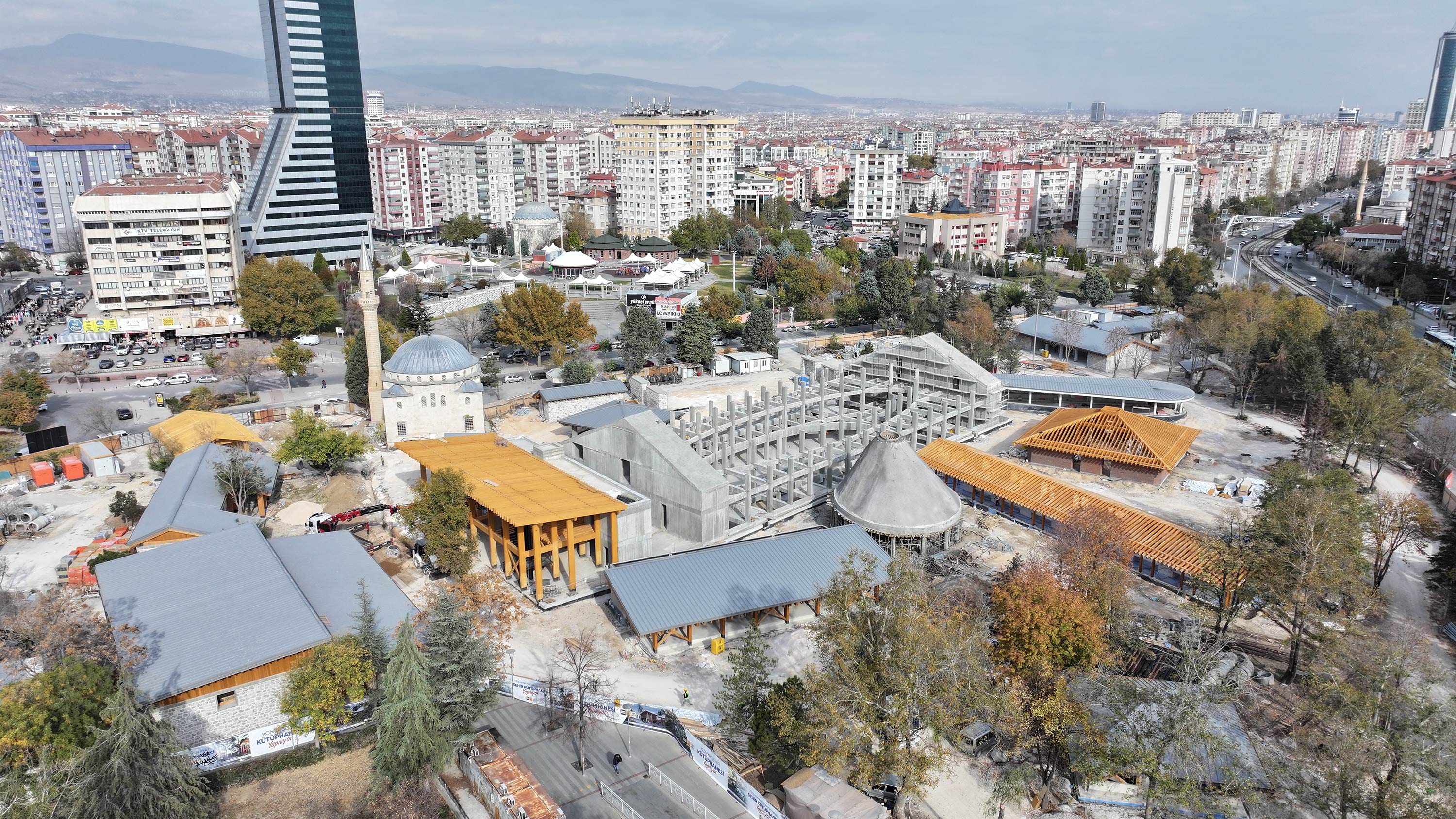 BAŞKAN ALTAY: “ŞEHİR KÜTÜPHANESİ ŞEHRİMİZİN SEMBOL YAPILARINDAN BİRİ OLACAK”