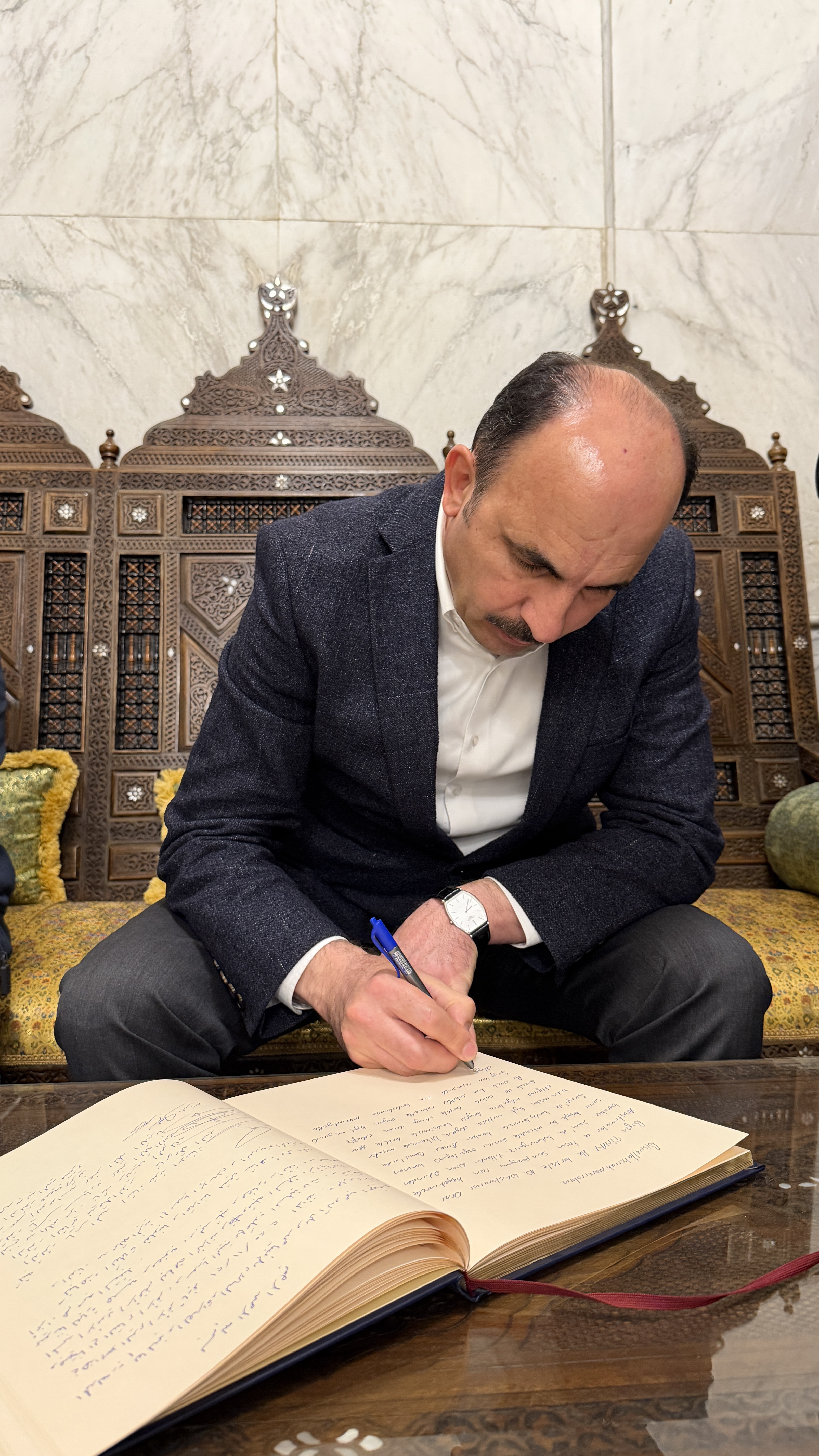 BAŞKAN ALTAY ŞAM’DA DÜZENLENEN 10. ULUSLARARASI DİNİ ARAŞTIRMALAR VE İNSAN SEMPOZYUMU’NDA KONUŞTU: “İNŞALLAH SEMPOZYUMUN 11.SİNİ GAZZE’DE, 12.SİNİ DE KUDÜS’TE YAPMAYI RABBİM BİZE GÖSTERSİN”