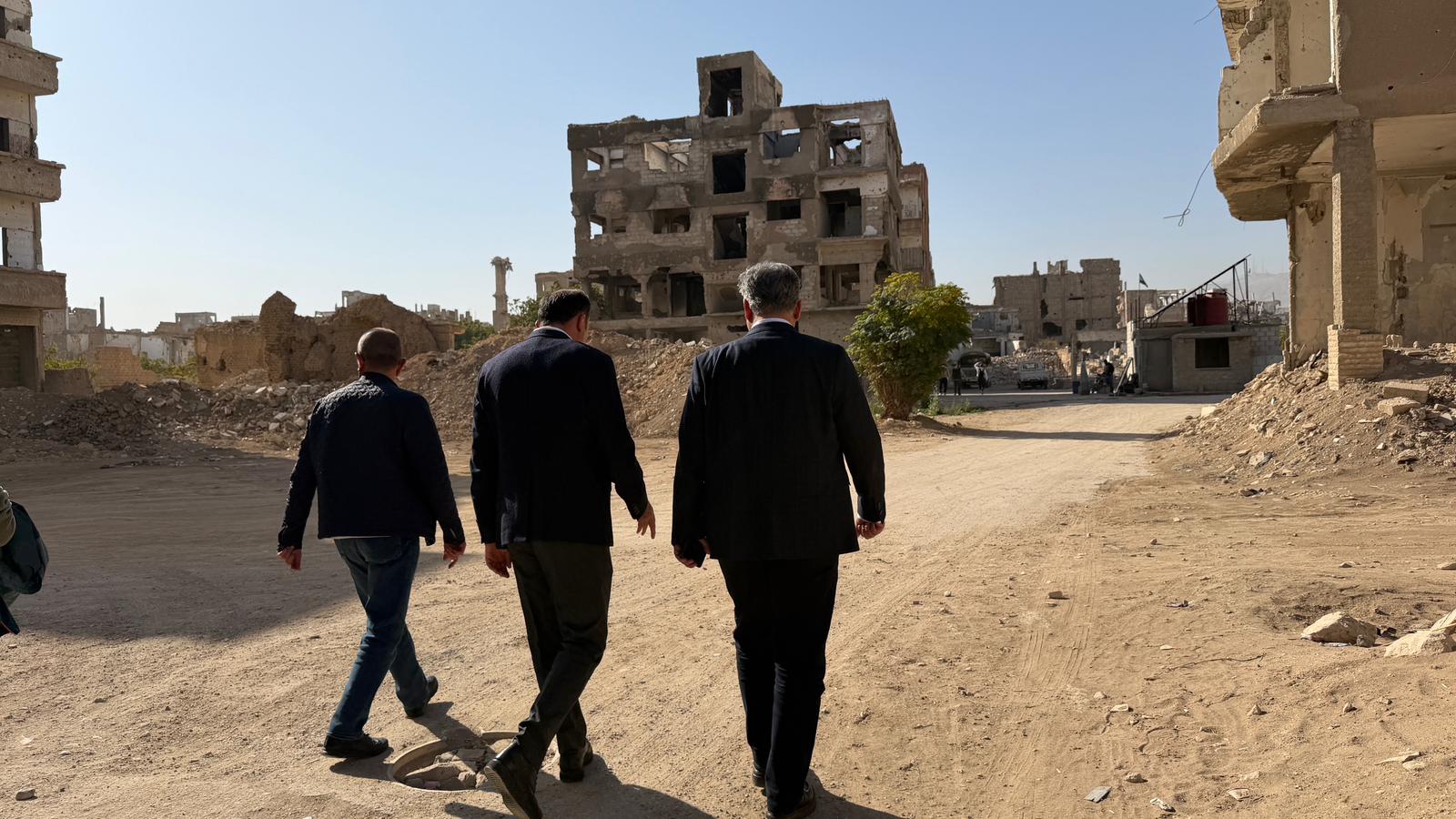 BAŞKAN ALTAY ŞAM’DA DÜZENLENEN 10. ULUSLARARASI DİNİ ARAŞTIRMALAR VE İNSAN SEMPOZYUMU’NDA KONUŞTU: “İNŞALLAH SEMPOZYUMUN 11.SİNİ GAZZE’DE, 12.SİNİ DE KUDÜS’TE YAPMAYI RABBİM BİZE GÖSTERSİN”