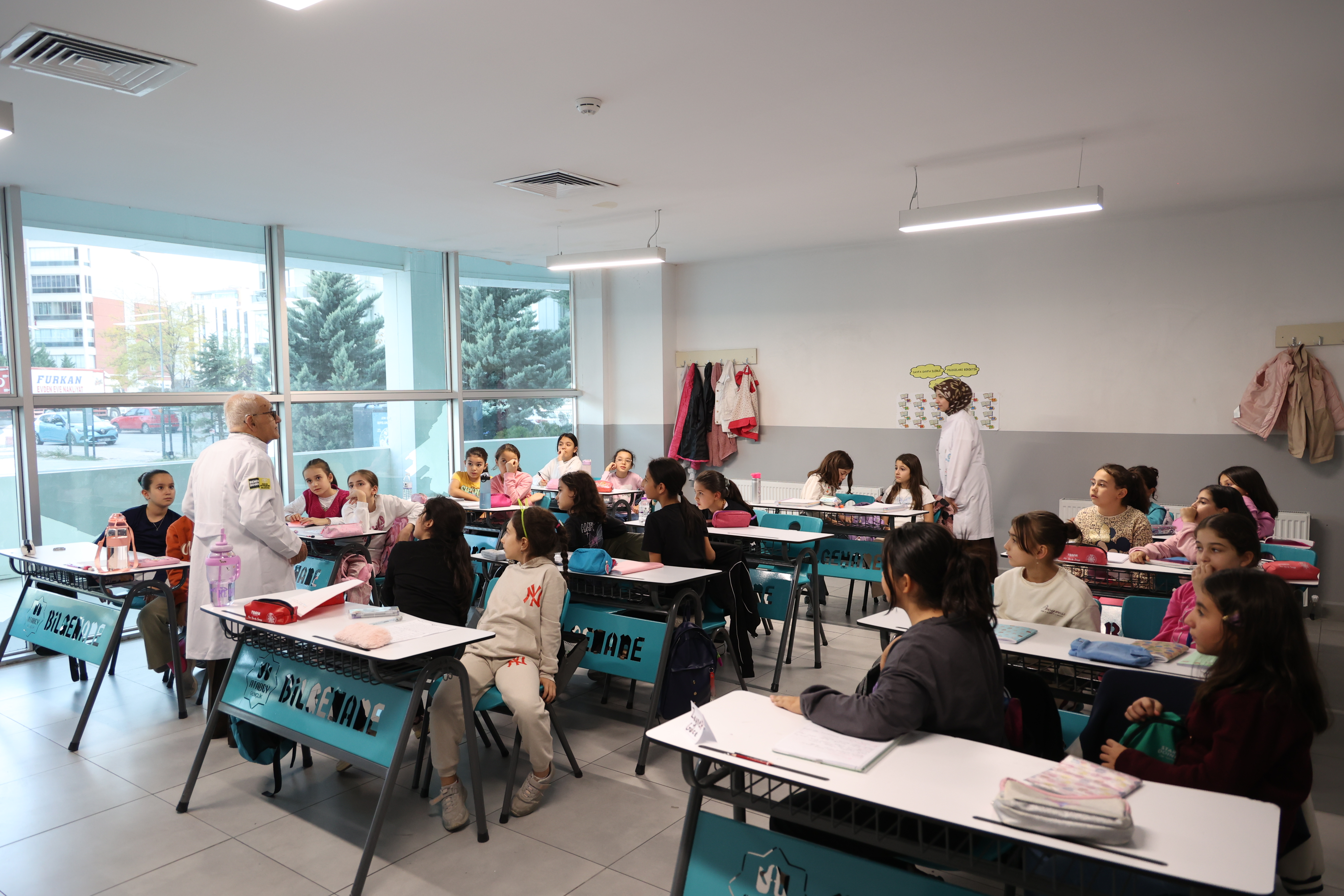 KONYA BÜYÜKŞEHİR’DEN ÖĞRETMENLER GÜNÜ’NE ÖZEL ANLAMLI BULUŞMA